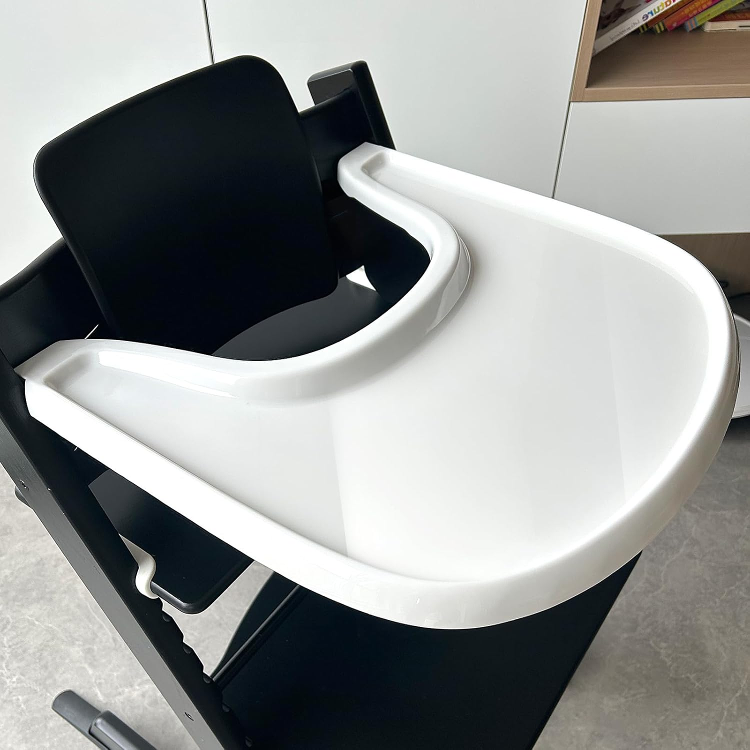Stokke Tripp Trapp Compatible High Chair Tray with Powerful Suction Surface image number 6
