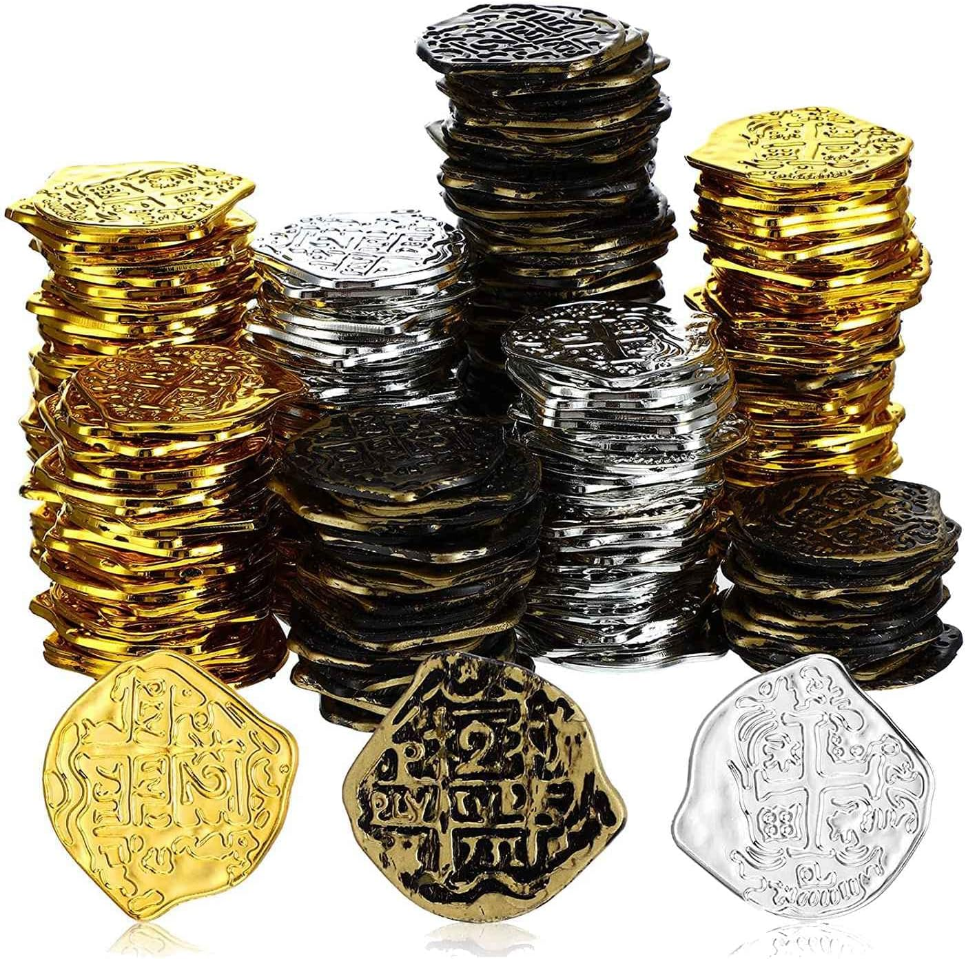 300 Pcs Plastic Gold Coins Pirate Coins Coins for Pirate Treasure Chest Games Tokens Toys Cosplay