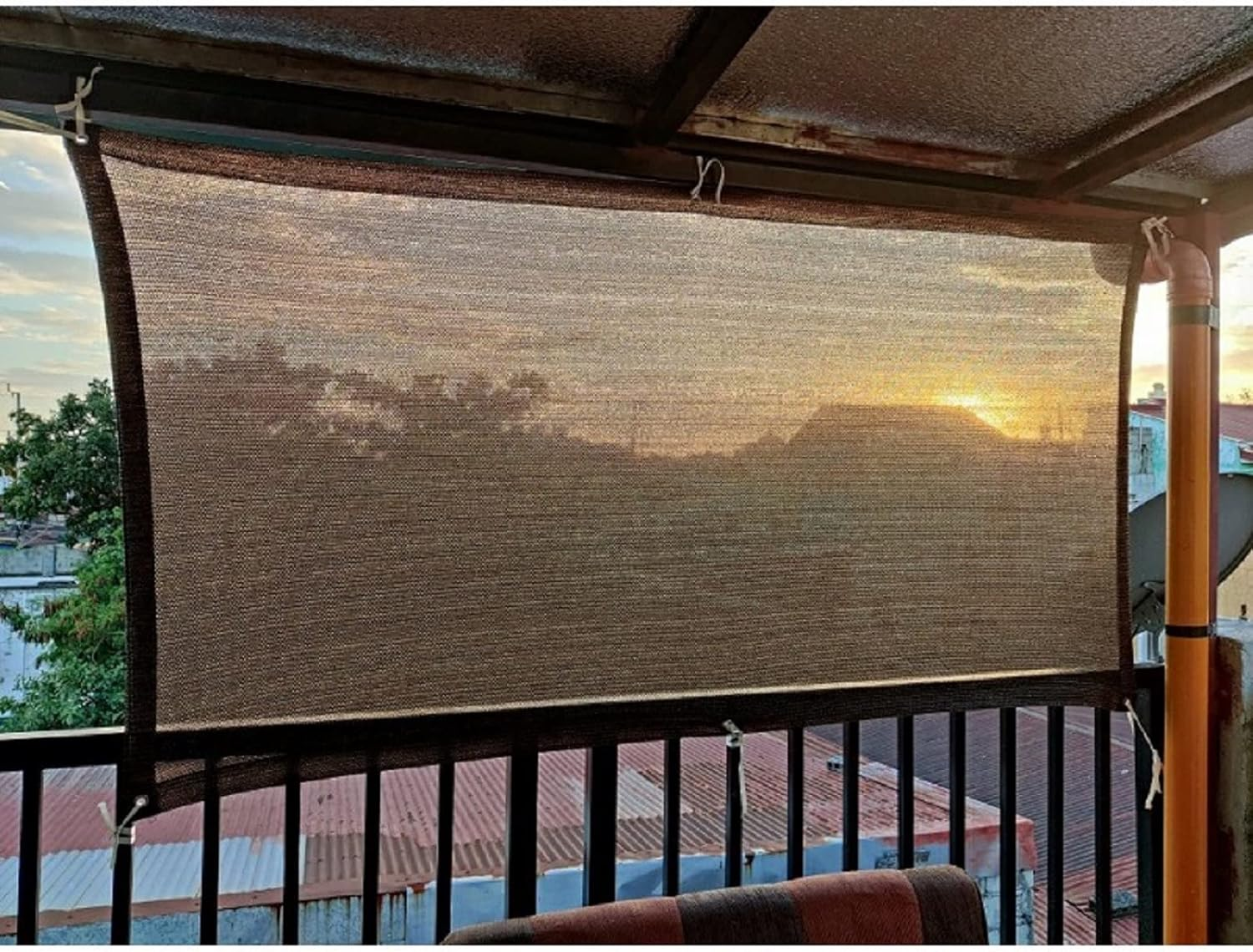 Fence Privacy Screen Balcony Sun Shade Cloth 3'3"X9'9" 80% Shade Fabric Outdoor Patio Screens Mesh Panels Apartments Railing Cover UV Protection for Backyard Garden Porch Deck