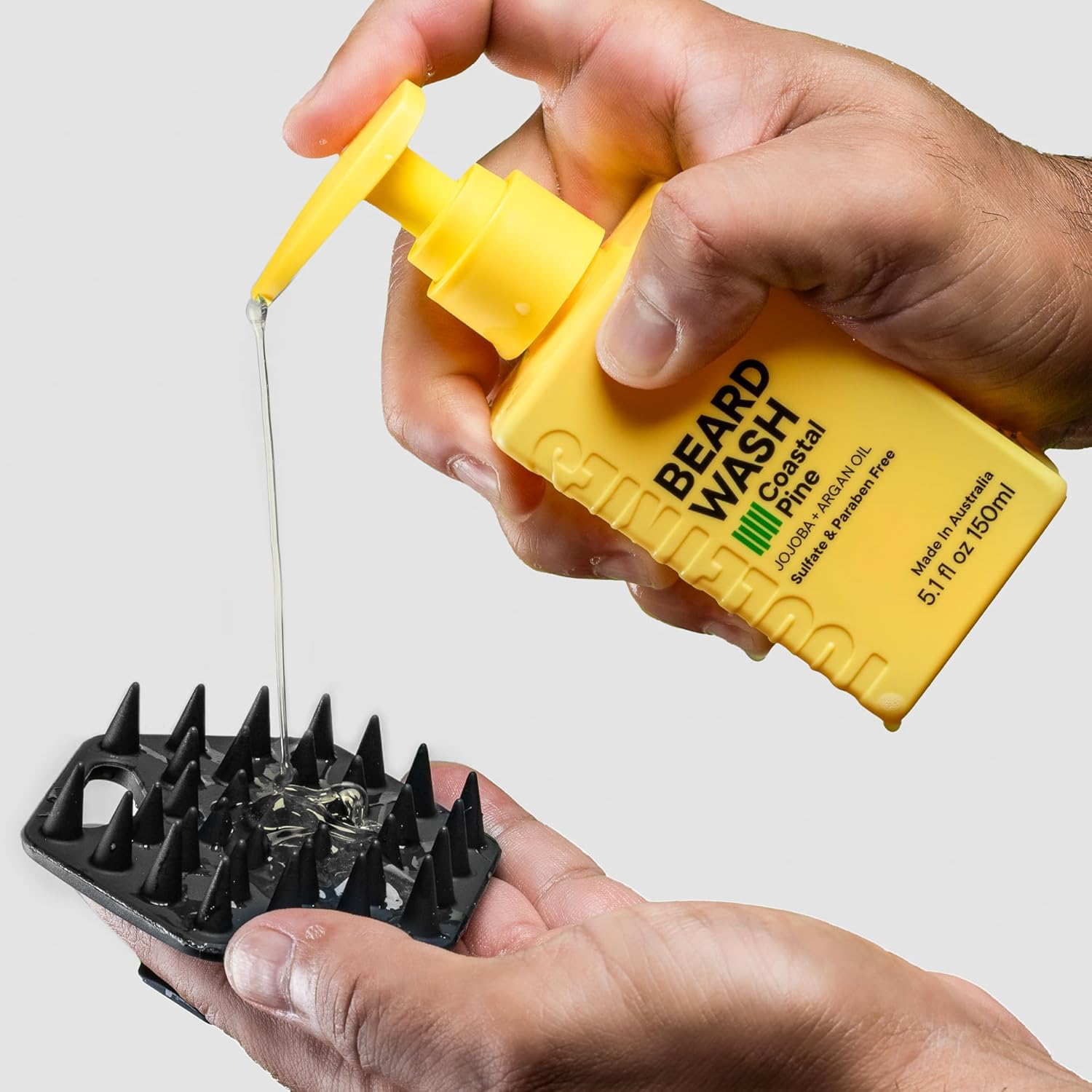 TOOLETRIES Men'S Beard Kit - Silicone Beard Scrubber & Hydrating Wash with Coastal Pine Scent, Facial Hair Exfoliator for Men, Deep Cleans & Exfoliates Skin, Removes Beardruff image number 4