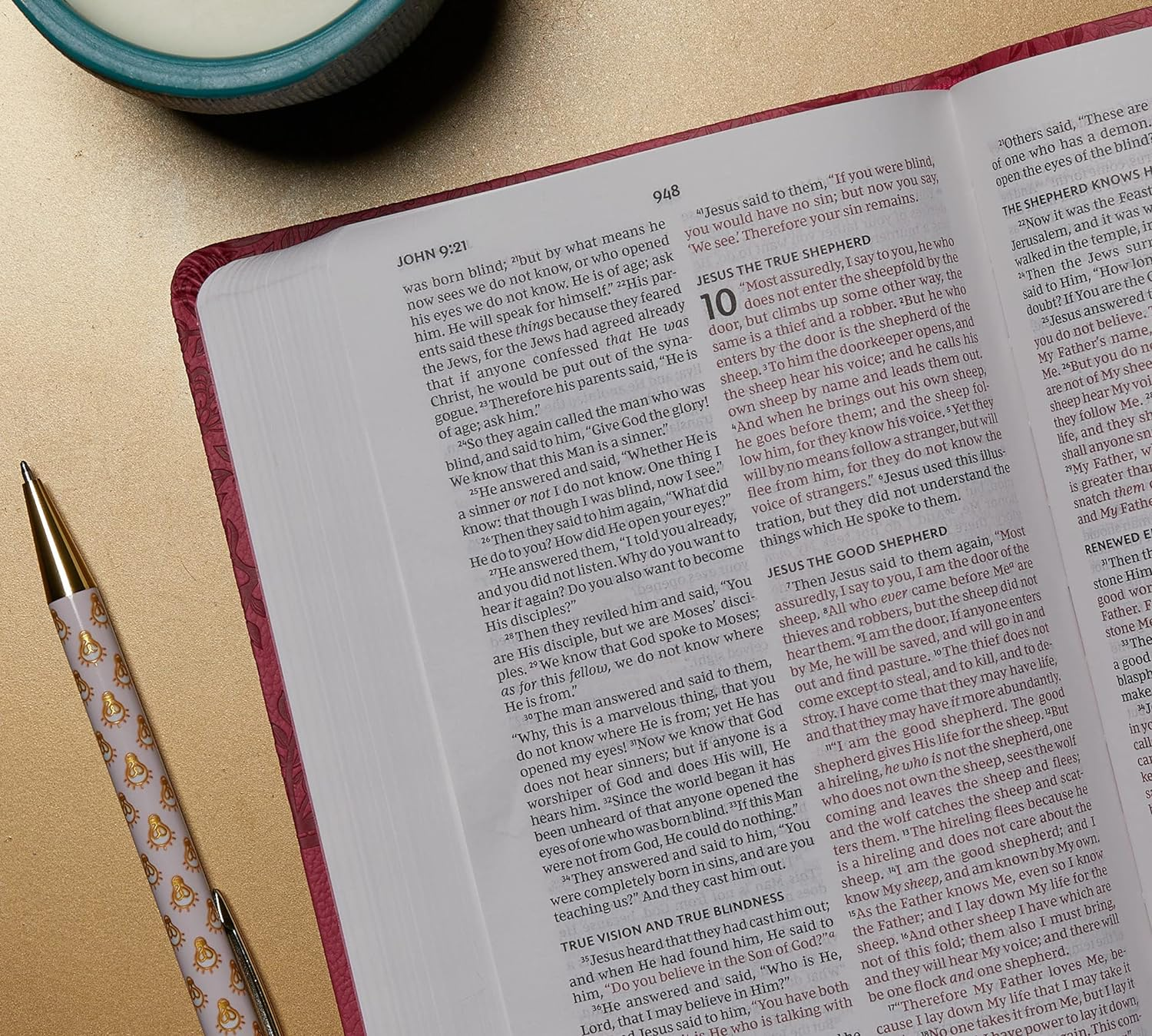 NKJV Value Thinline Bible Red Letter Edition [Pink]: Holy Bible, New King James Version image number 4