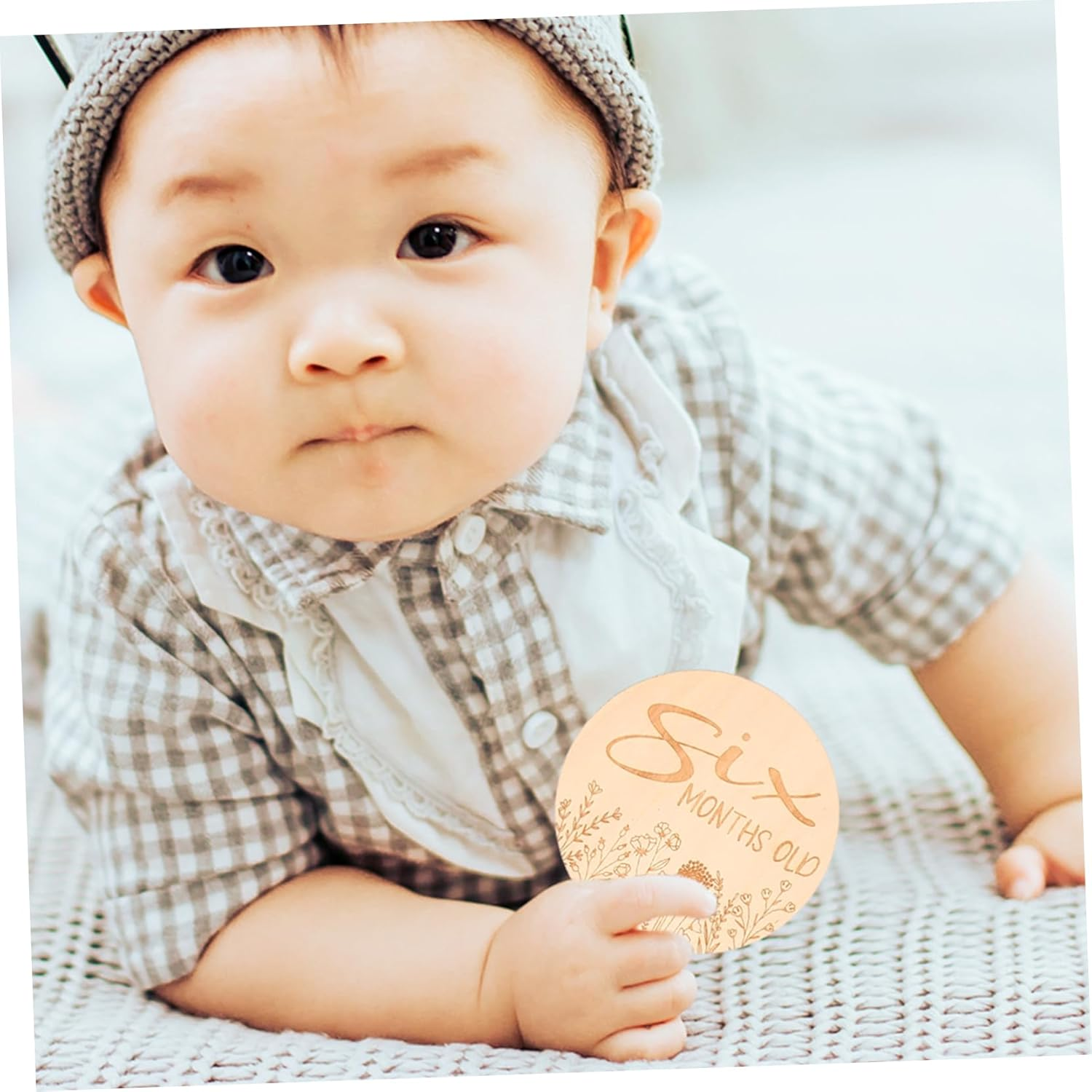 Baby Milestone Cards Wooden Monthly Milestone Circles Photo Prop Cards for Newborns Baby Photo Props Monthly Age Signs 14Pcs Set image number 5