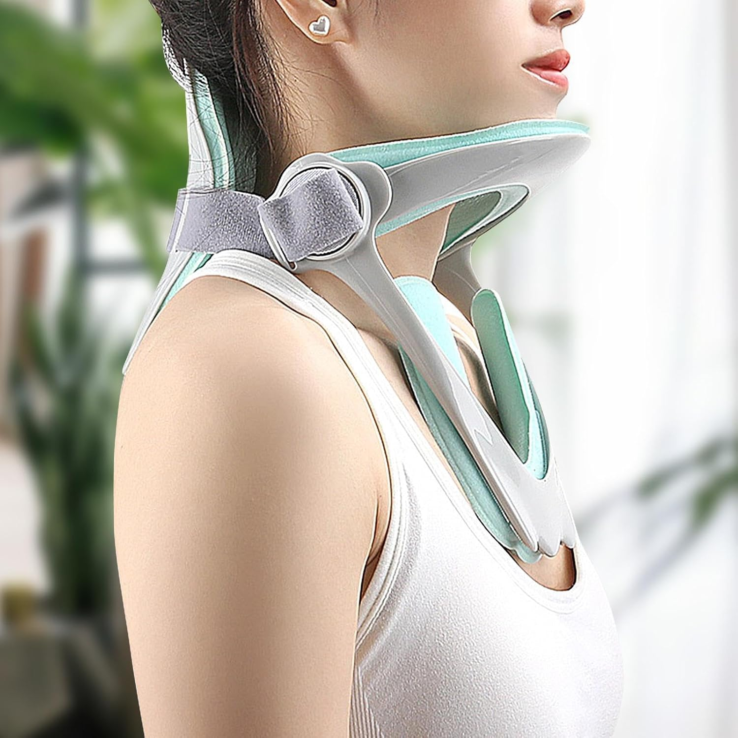 Front Neck Correction Brace, Posture Corrector Neck Brace 360&deg;Adjustable Cervical Traction Device Posture Corrector for Watching, Videos, 20.5X16.5X12.2Cm image number 6