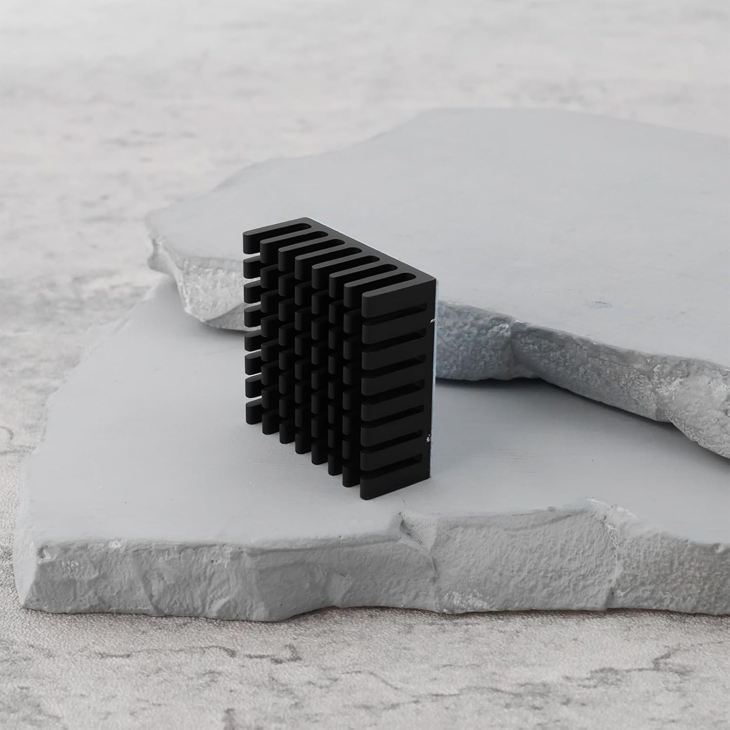 LT Easiyl 10Pcs Heat Sink Adhesive Pad 25X10Mm for Computer Chipset Cooling IC, Electronic Equipment image number 3