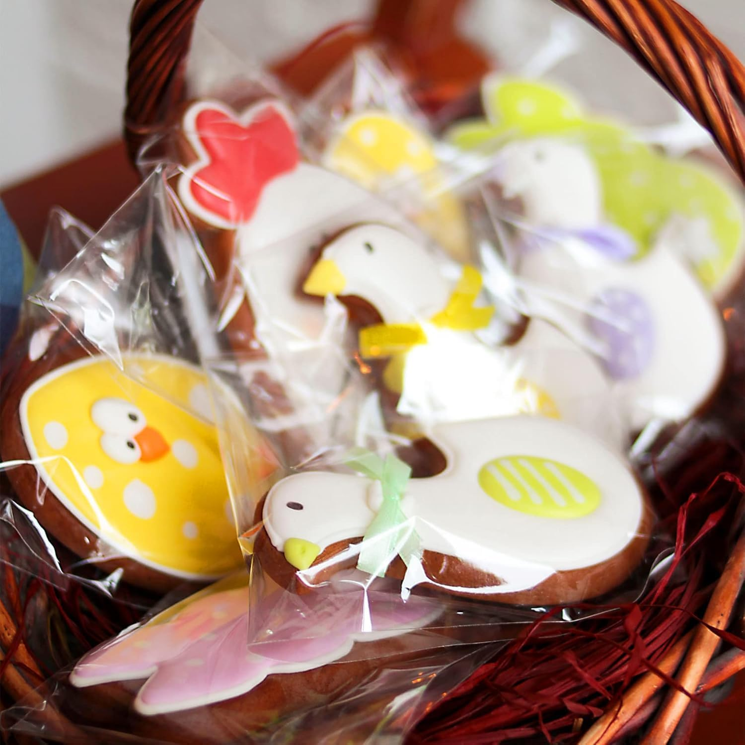 200 Pcs Clear Self Sealing Cellophane Bags,10X10 Centimetres Cookie Bags Resealable Cellophane Bag for Packaging Cookies, Candy and Products (Clear, 10X10Cm) image number 1