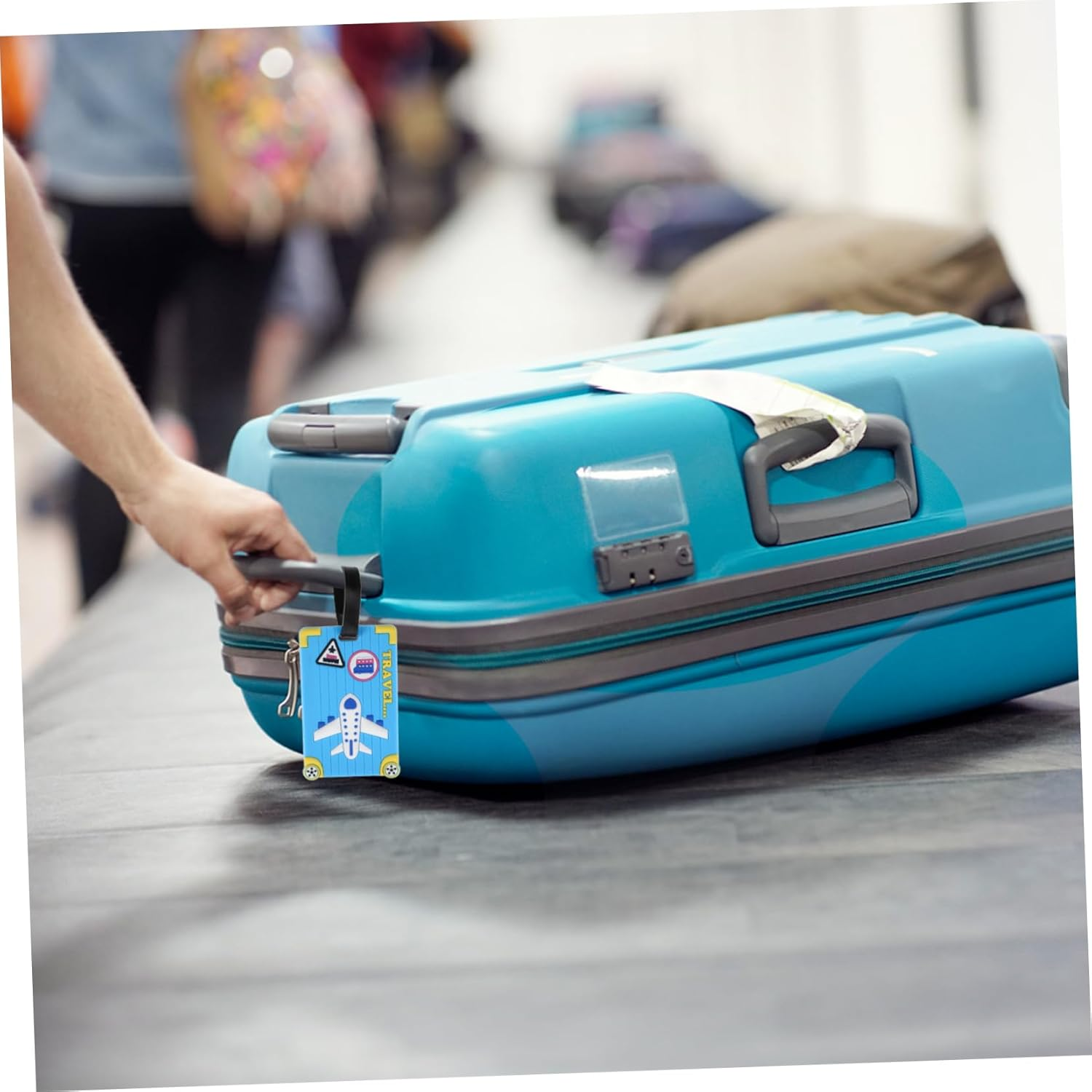 COSMEVIVI Luggage Tags Fun Airplane Design Travel Name Tags Lightweight Versatile Card Holder image number 2