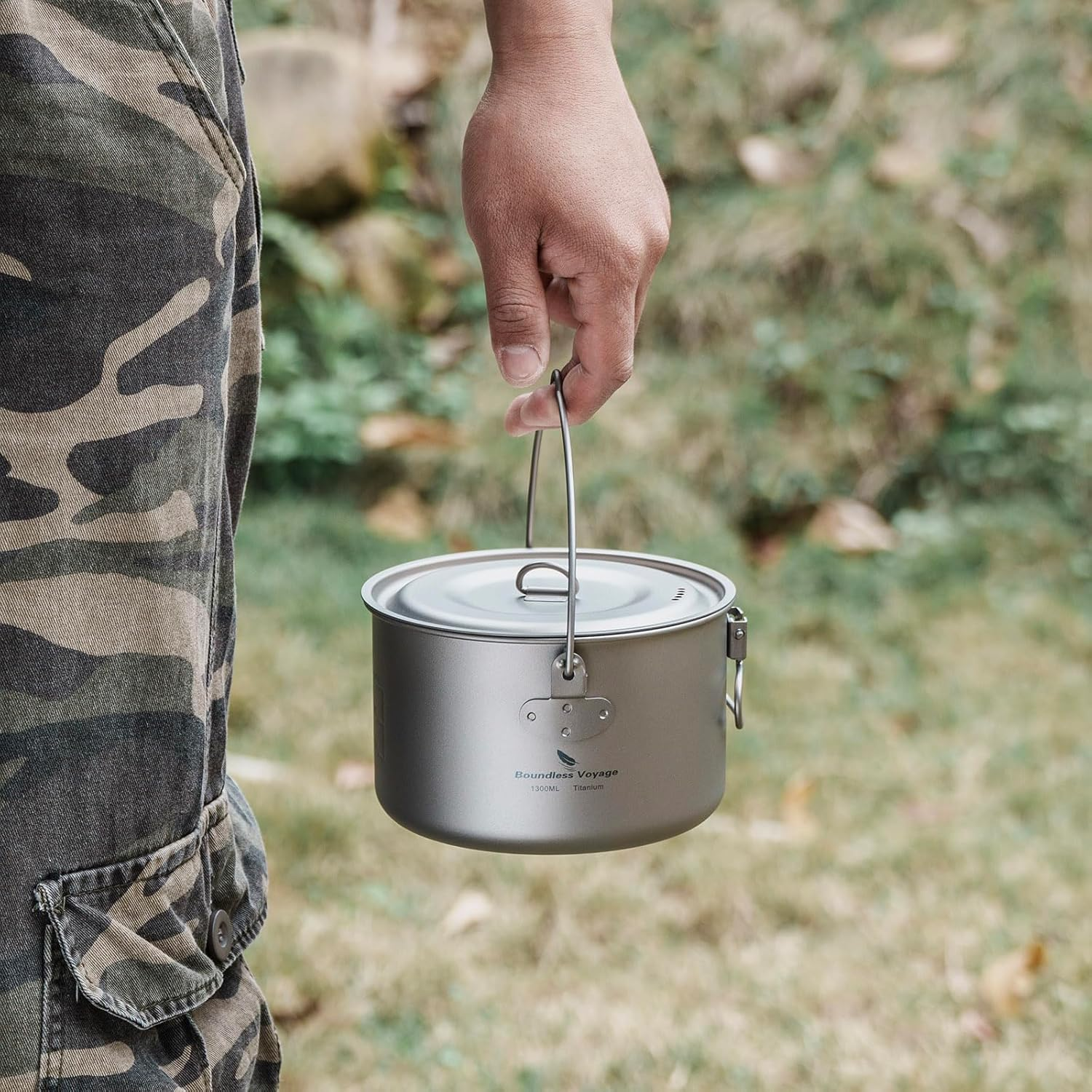 Boundless Voyage Camping Titanium Hanging Pot with Folding Handle Picnic Hiking Big Capacity Kettle Cookware 1.3L 1.95L 2.9L (Yti2043C-1300Ml) image number 4