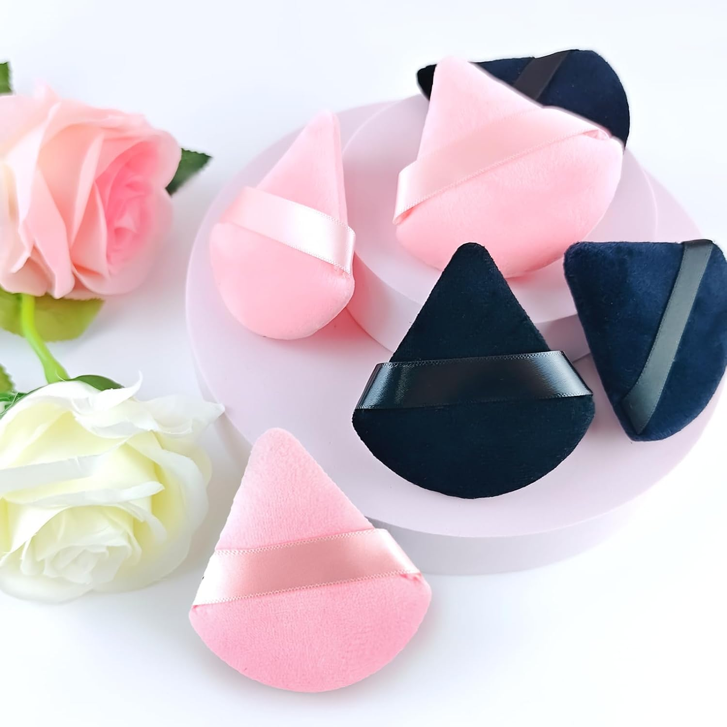 TKYZMS "6 Pieces Triangle Powder Sponges, Soft Face Powder Sponges, Makeup Sponges, Wet and Dry Setting Powder, Beauty Tool for Makeup, Be Uti