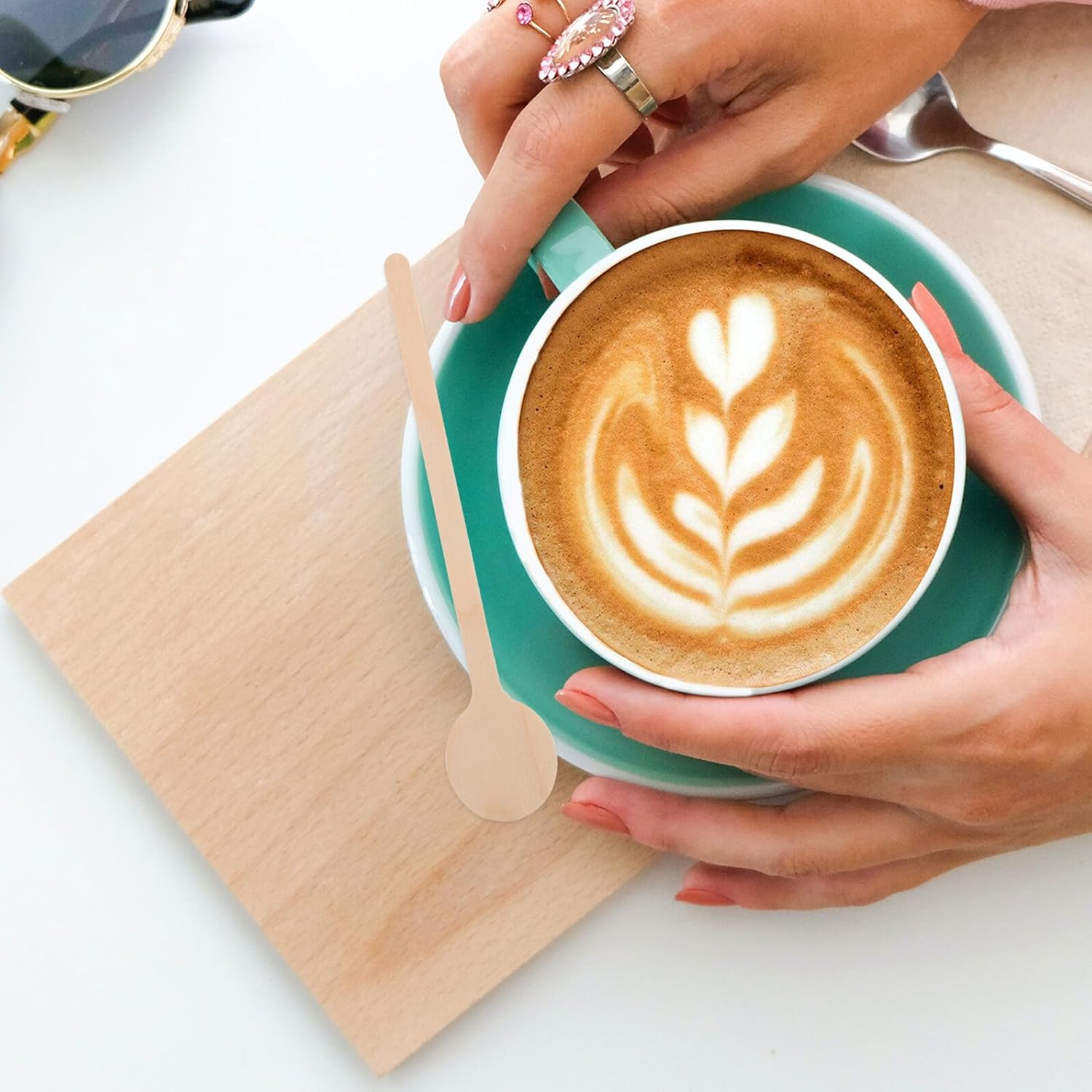 Cabilock 50Pcs Wooden Coffee Stirring Sticks Natural Wood Beverage Stirrer Mixing Rods for Home Coffee Bar and Tea Drinkers image number 4