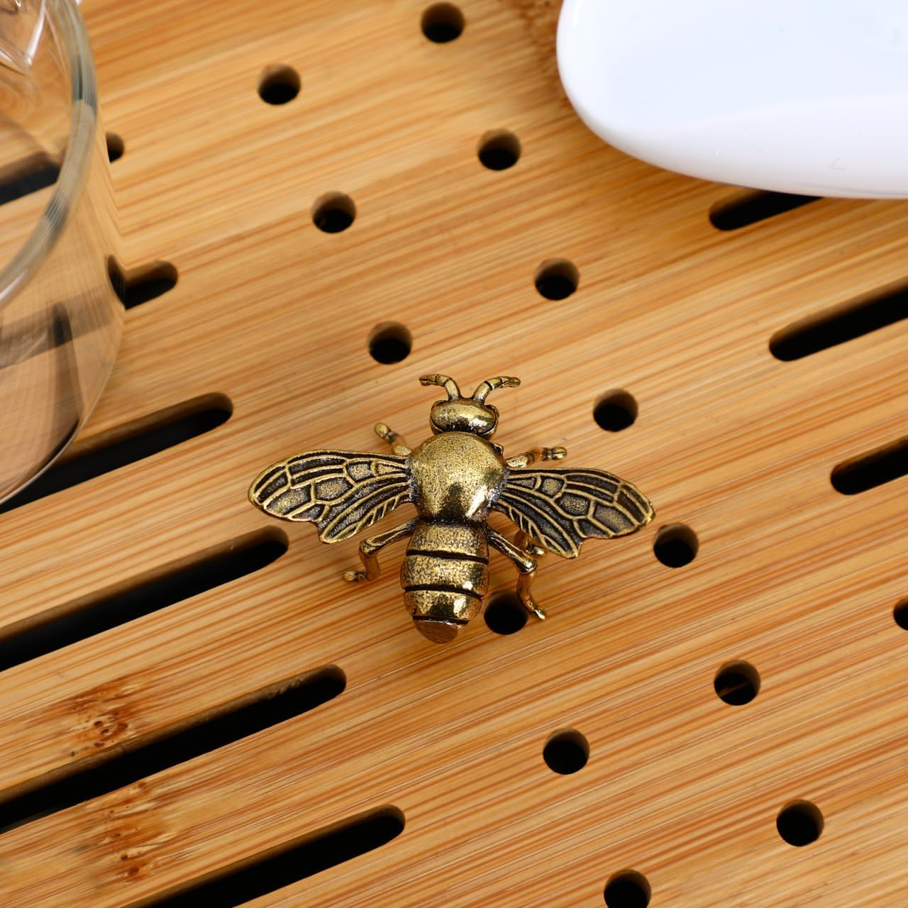 Brass Bee Adornment Small Bee Decor for Desktop Brass Craft Figurine with Flat Bottom for Stability Unique Home Decoration image number 6