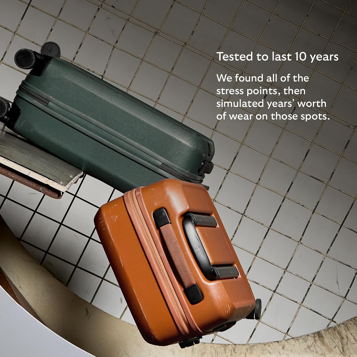 Bellroy Transit Carry-On plus (46L Carry-On Luggage, with Hard Shell and Removable Packing Cells) - Chalk - Black image number 7