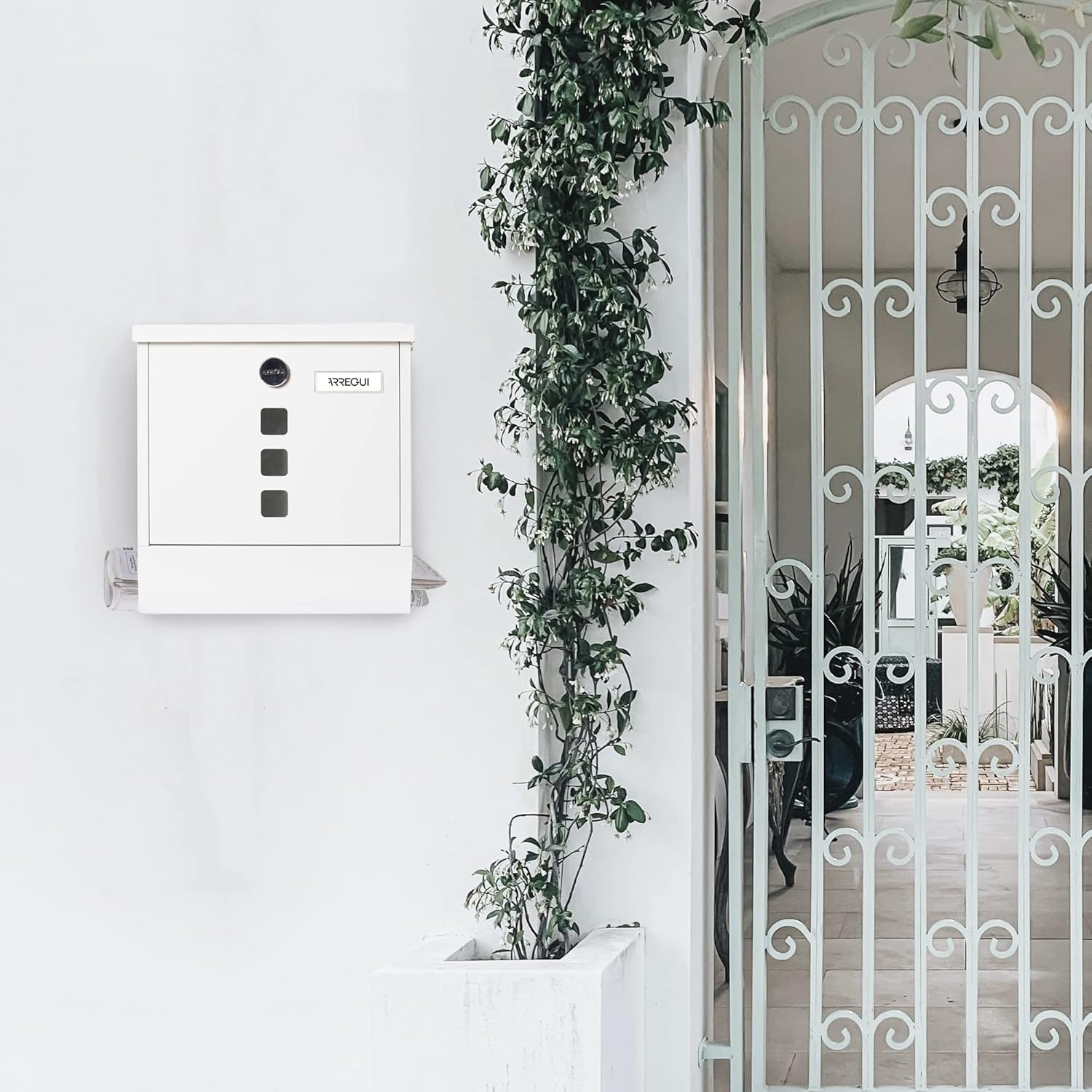 ARREGUI Chance E7001 Galvanised Steel Letter Box with Newspaper Holder, Post Box and Newspaper Box, Size M (DIN A4) Wall-Mounted Letter Box with Newspaper Compartment, Name Plate, White image number 4