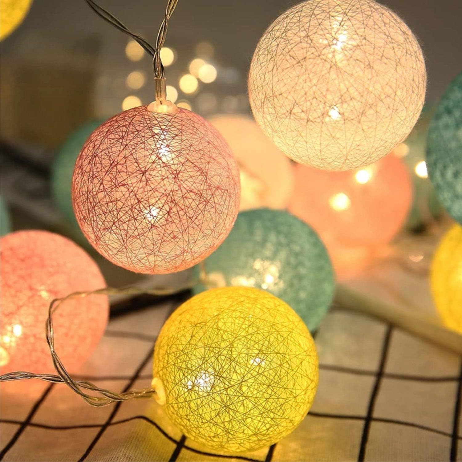 Padwa Lifestyle Cotton Ball String Lights, 3.1M/10.2Ft 20 Leds USB Powered Cotton Ball Fairy Lights for Bedroom, Party, Indoor, Wedding, Festival Decor (Tiffany)