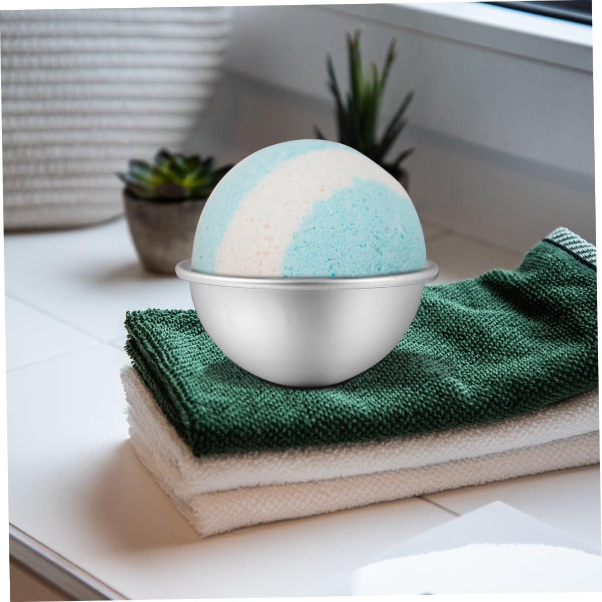 SHINEOFI 4Set DIY Bath Bombs Molds Kit Aluminum Alloy Bath Bomb Molds Non-Stick Safe for Family image number 1