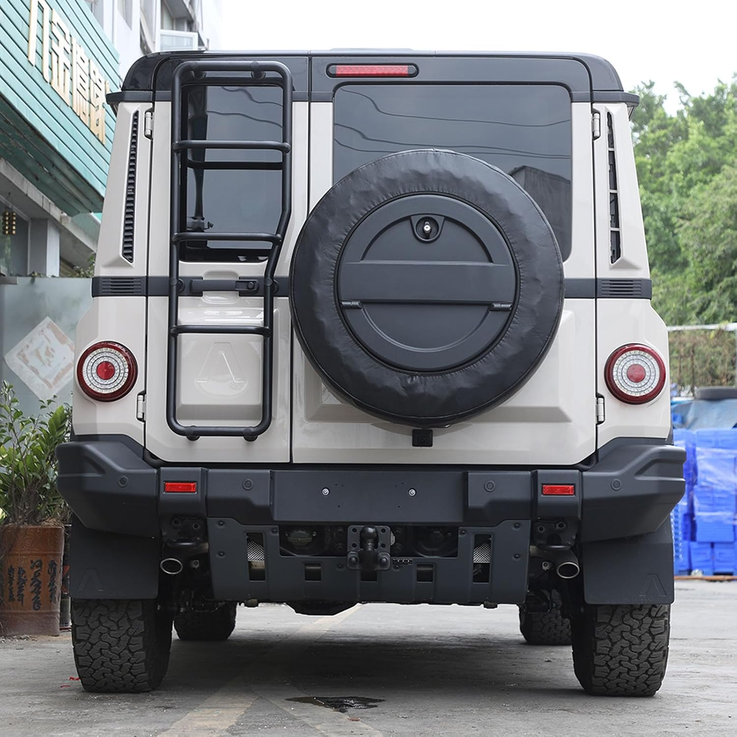 DIYUCAR Car Tailgate Replacement Wheel Cover, Leather Tyre Cover, Waterproof Sun Protection Tyre Cover, Compatible with Ineos Grenadier 2020-2024 (Style B)