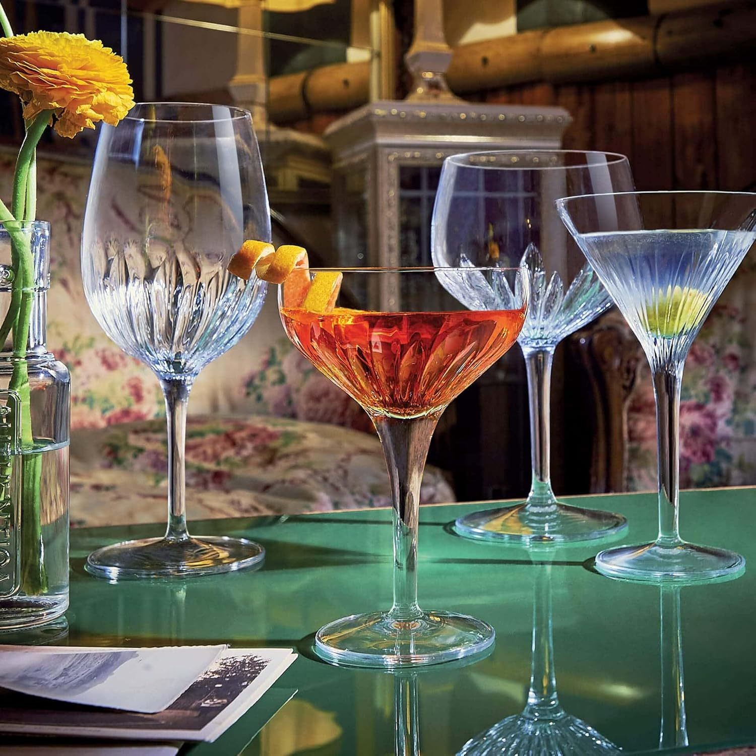 Luigi Bormioli C493 Mixology Spanish Gin and Tonic Glass 4-Pieces, 800 Ml Capacity, Clear, (Pack of 1) image number 2