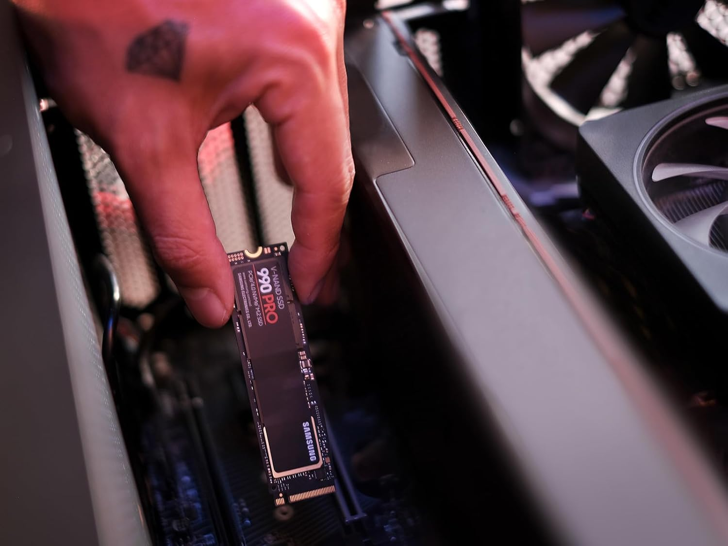 Samsung 990 PRO SSD Nvme M.2 Pcie Gen4, M.2 2280 Internal Solid State Hard Drive, Seq. Read Speeds up to 7,450 Mb/S for High End Computing, Gaming, and Heavy Duty Workstations, MZ-V9P2T0B/AM image number 5