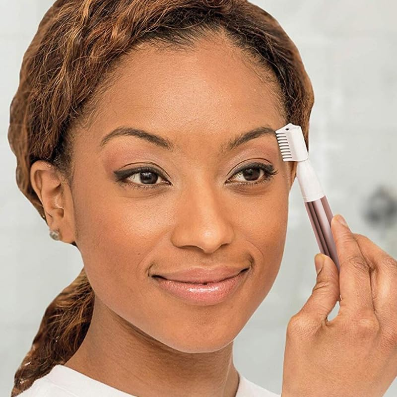 Wahl Clean and Confident - Ladies Trimmer, Compact, Effective, Precision Trimmer Designed for Facial Hair and Bikini Line Trimming, Removeing Unwanted Hair without Nicking or Pulling.