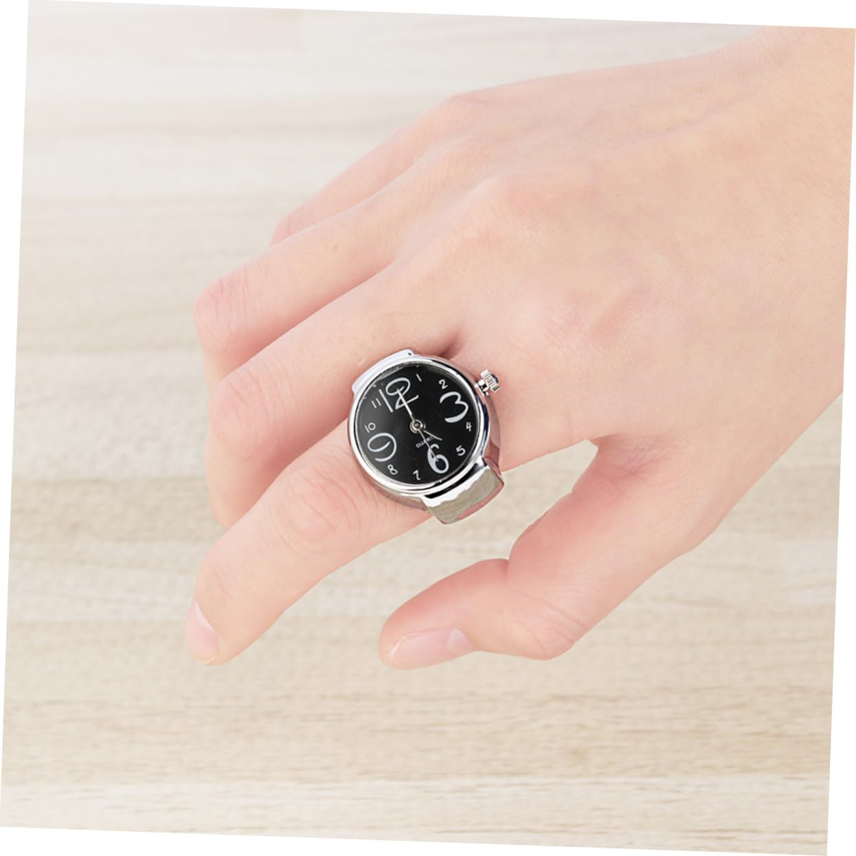 ULDIGI Ring Watch for Women Men Big Numbers Quartz Analog Watch Stylish Boys and Girls Friends image number 2