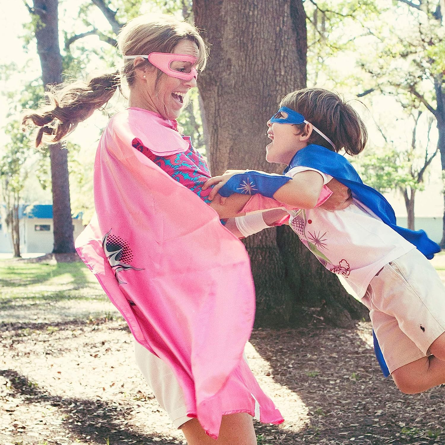 Everfan Men'S Polyester Satin Superhero Cape (38" LX48 W, Navy Blue) image number 6