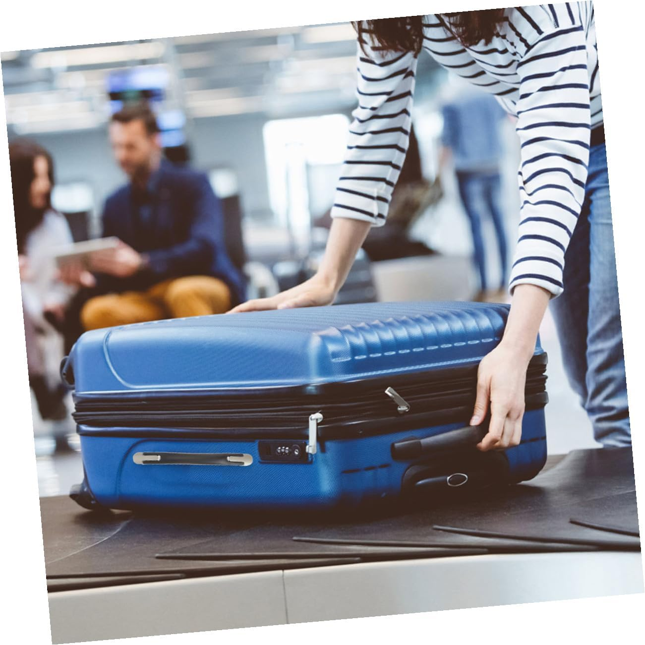 COOPHYA Plastic Suitcase Handle Grip Replacement with Ergonomic Design Lightweight Luggage Case Plastic Handle for Travel Suitcases and Handbags with Mounting Screws