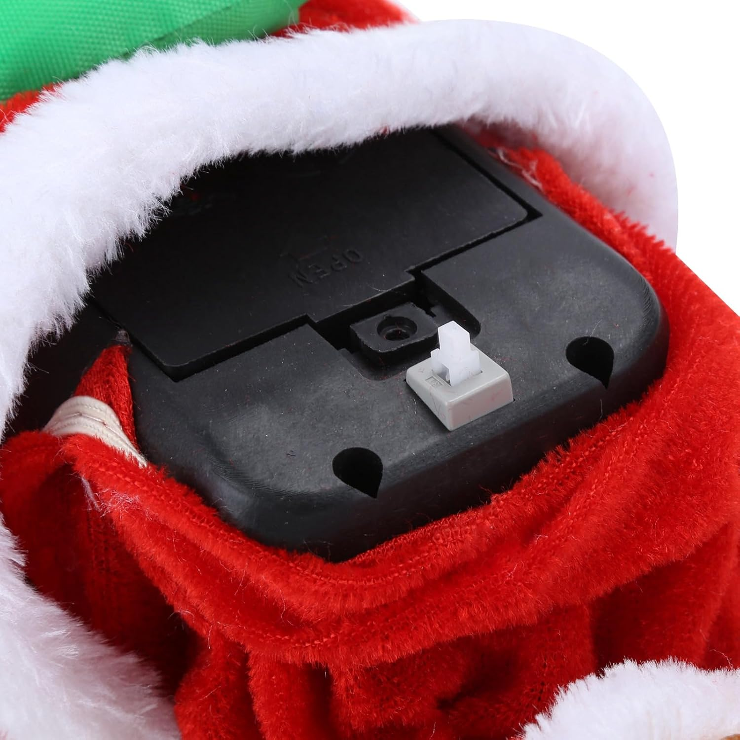 Electric Climbing Santa Claus with Music, for Decorating Christmas, Attractive Design for Children,Great Christmas, Premium Quality Material, Ideal For