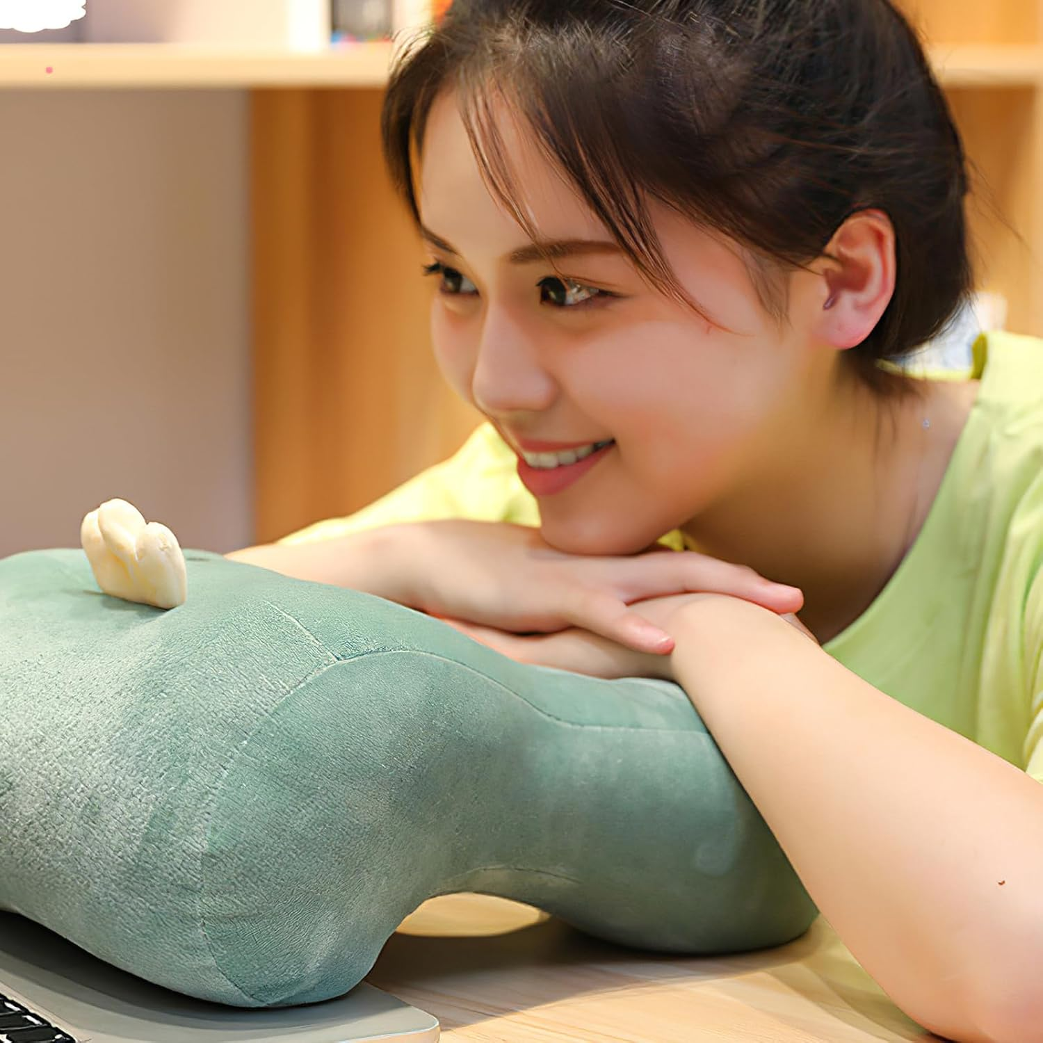 Healeved Piercing Pillow Comfortable Sleep Pillow Ear Piercing Pillow with Ear Hole Wear-Resistant Ear Pillow Donut Pillow image number 4