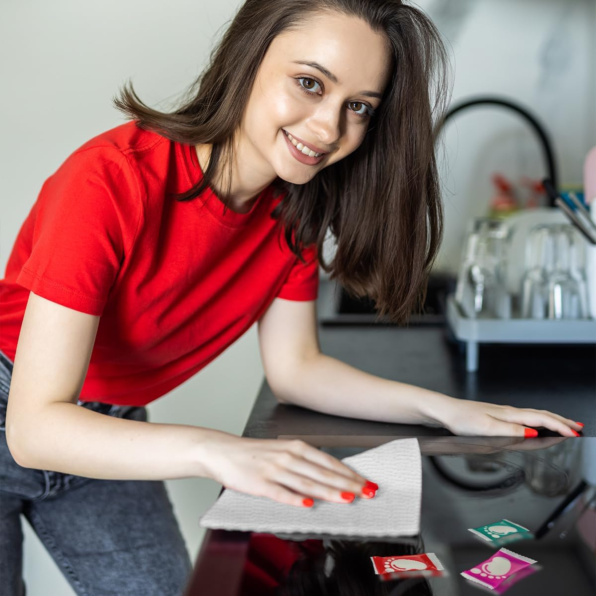 TEAONE Disposable Towel, 28 PCS Portable Towels for Hotels, Spas, Beauty Salon (24 X 30Cm/9.44 X 11.81In)