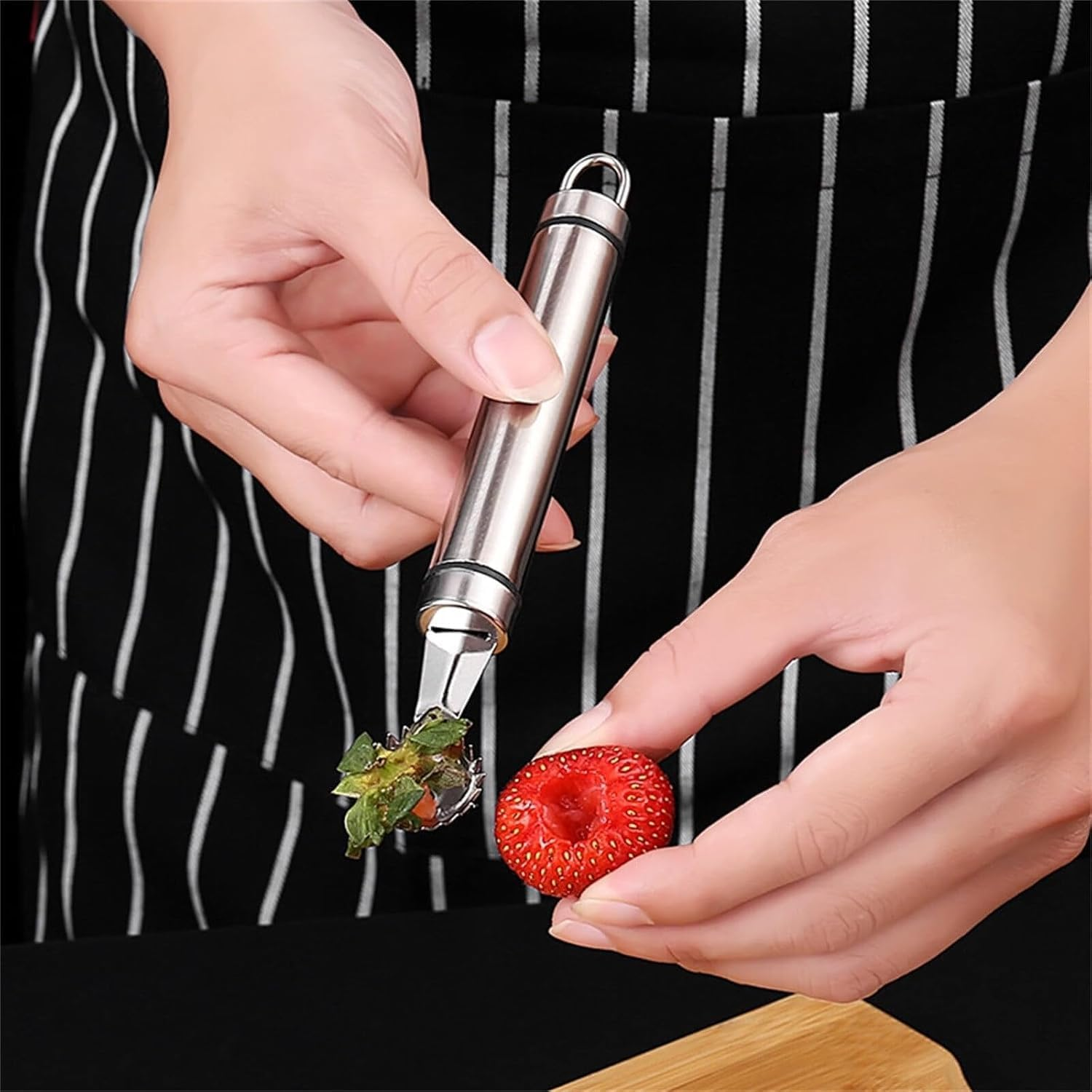 Stainless Steel Strawberry Huller and Tomato Stem Corer Tool Multi-Function Corer and Pitter Remover for Strawberry Gadgets Kitchen Tool Blade Craft Fruit Tools Fruit Vegetable Tools image number 4