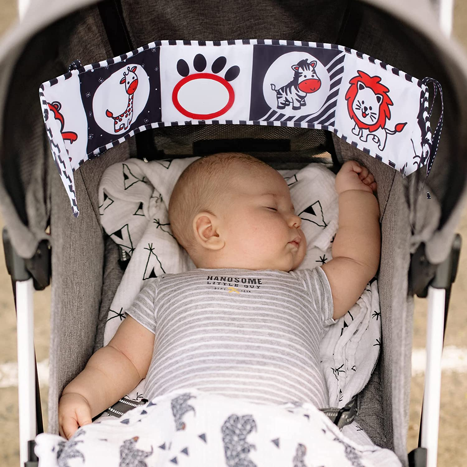 Jenilily Black and White High Contrast Soft Cloth Book for Baby Infant Mirror Tummy Time Baby Book Crib Toys for Boys Girls Newborn image number 4