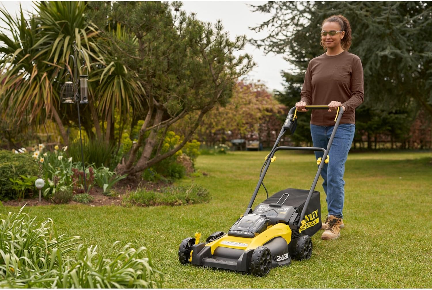 STANLEY FATMAX 18V 2Xv20 51Cm Brushless Mower Kit 4.0Ah