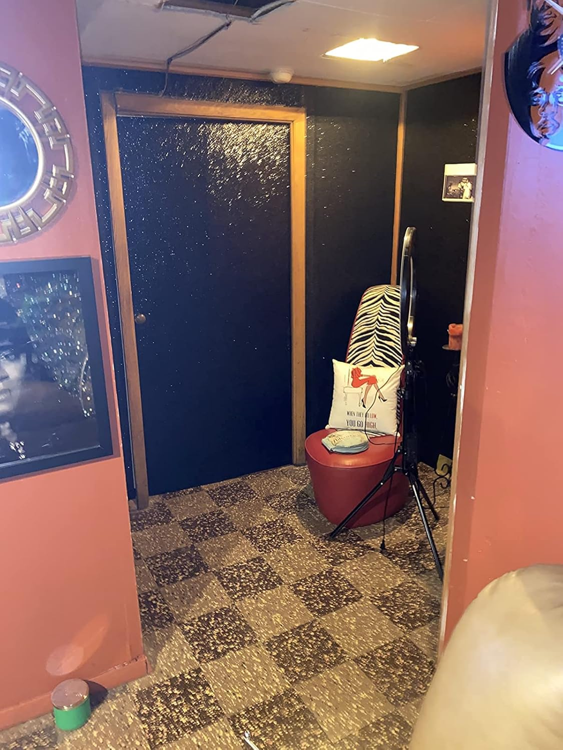 DHHOUSE Self Adhesive Black Chunky Glitter Wallpaper, Sparkle Glitter Wallpaper for Wall (17.4In X 16.4Ft, Black) image number 2