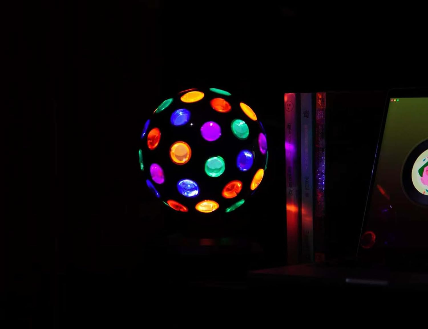 Zycolor 360&deg; Rotating Disco Ball Light with Strobe & Multicolor Modes - Usb/Battery Powered Party Lights for DJ, Xmas, Bar Decor (Black) image number 6