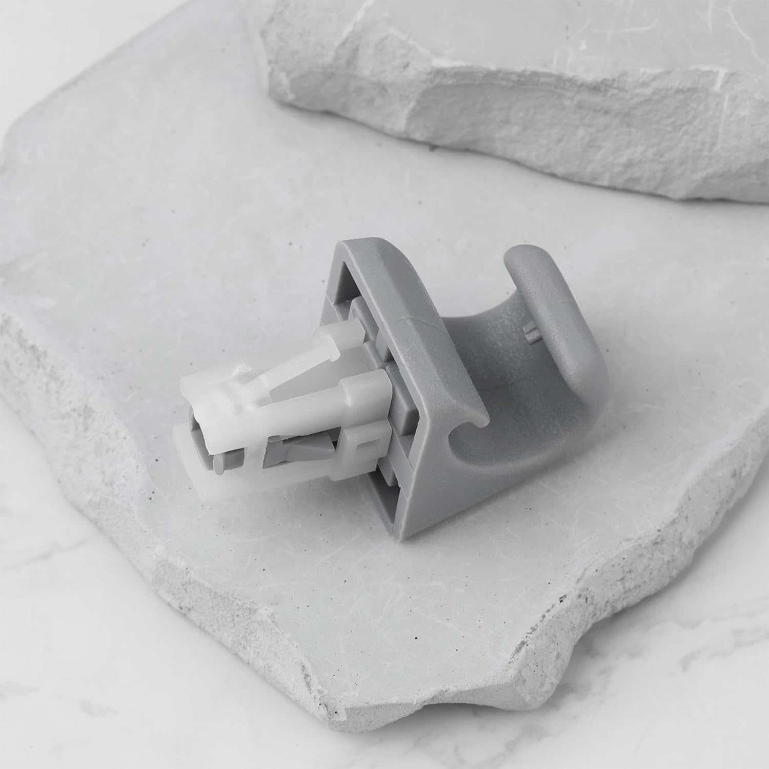 LT Easiyl 2PCS Car Sun Visor Clip Hook Bracket 74348-06030 Compatible with Camry 2002-2008 Compatible with Corolla 2003-2008 image number 6