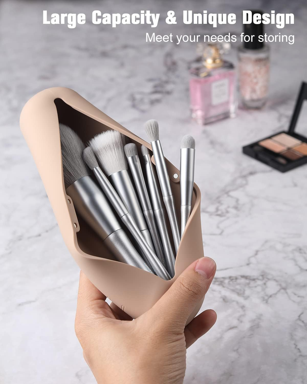 FERYES Travel Makeup Brush Holder image number 7