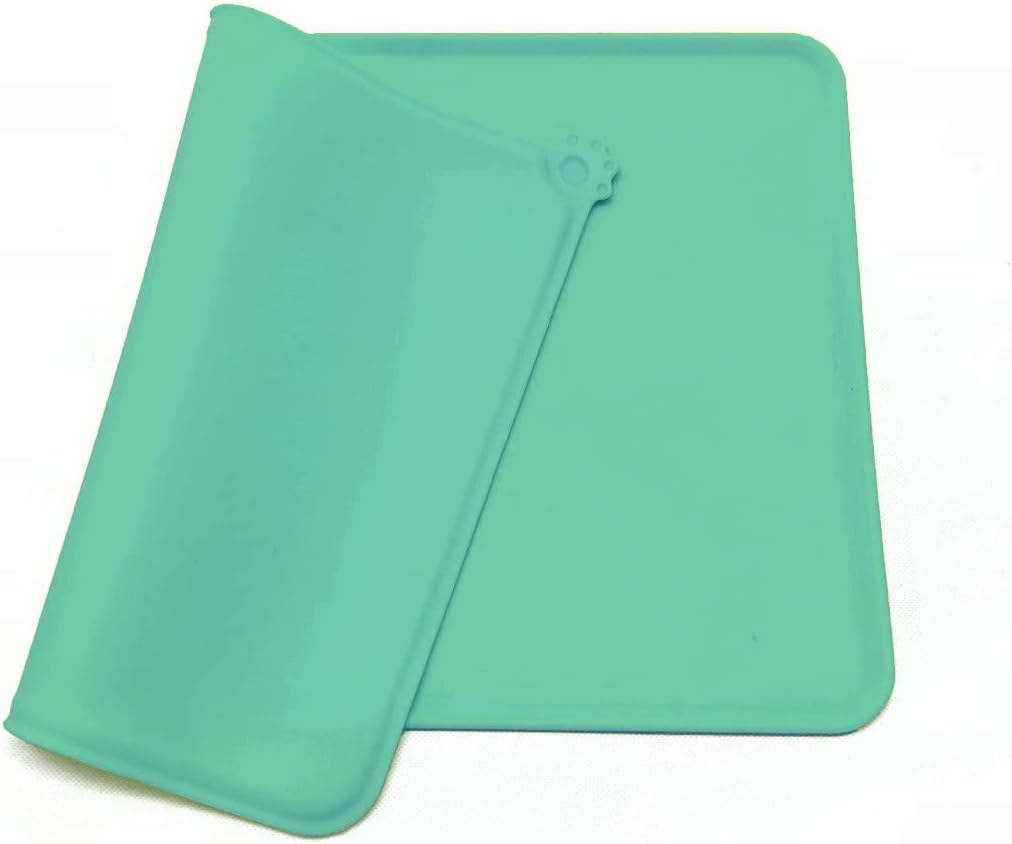 Love Dream Silicone Pet Feeding Mat, Waterproof Dog Cat Bowl Mat, Raised Edges to Prevent Spills, Easy Clean Nonslip Dogs and Cats Placemat Tray to Stop Food and Water Bowl Messes on Floor (Green) - Blue image number 6