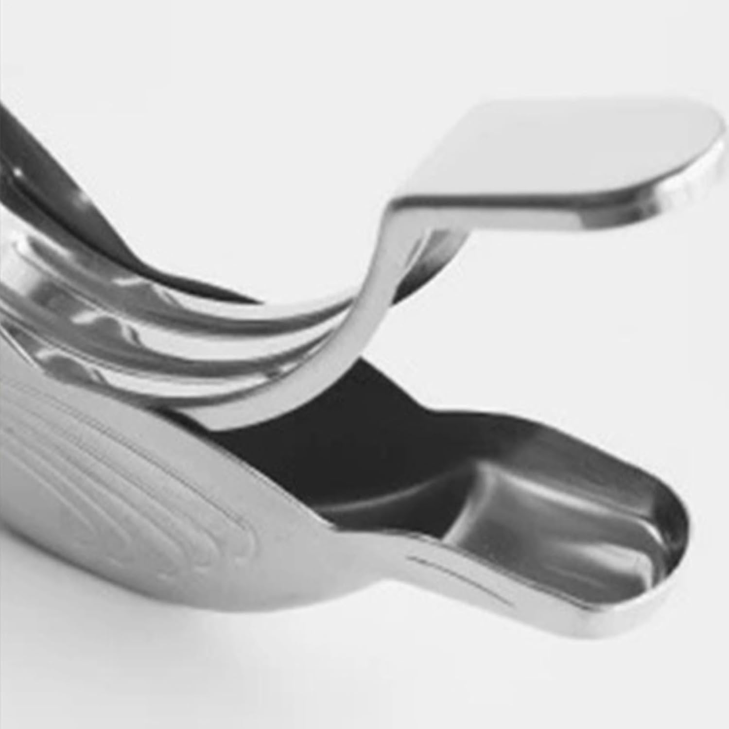 Bird Lemon Squeezer &ndash; Citrus Juicer, Handheld Press Tool | Stainless Steel Fruit Extractor for Limes and Small Oranges, Easy Squeeze Manual Juicer, Compact Kitchen Gadget for Fresh Juice Making image number 6