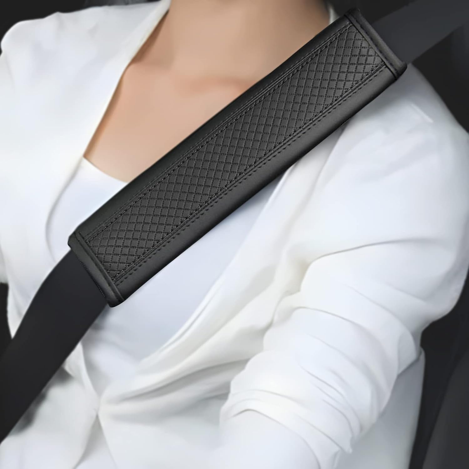 2Pcs Seat Belt Pads Leather Seat Belt Covers, Seat Belt Shoulder Pad to Protect the Shoulder and Neck, Universal Car Seat Belt Pad Cover, Apply to Automotive/Truck/Backpack Strap (Black, 6 * 23Cm)