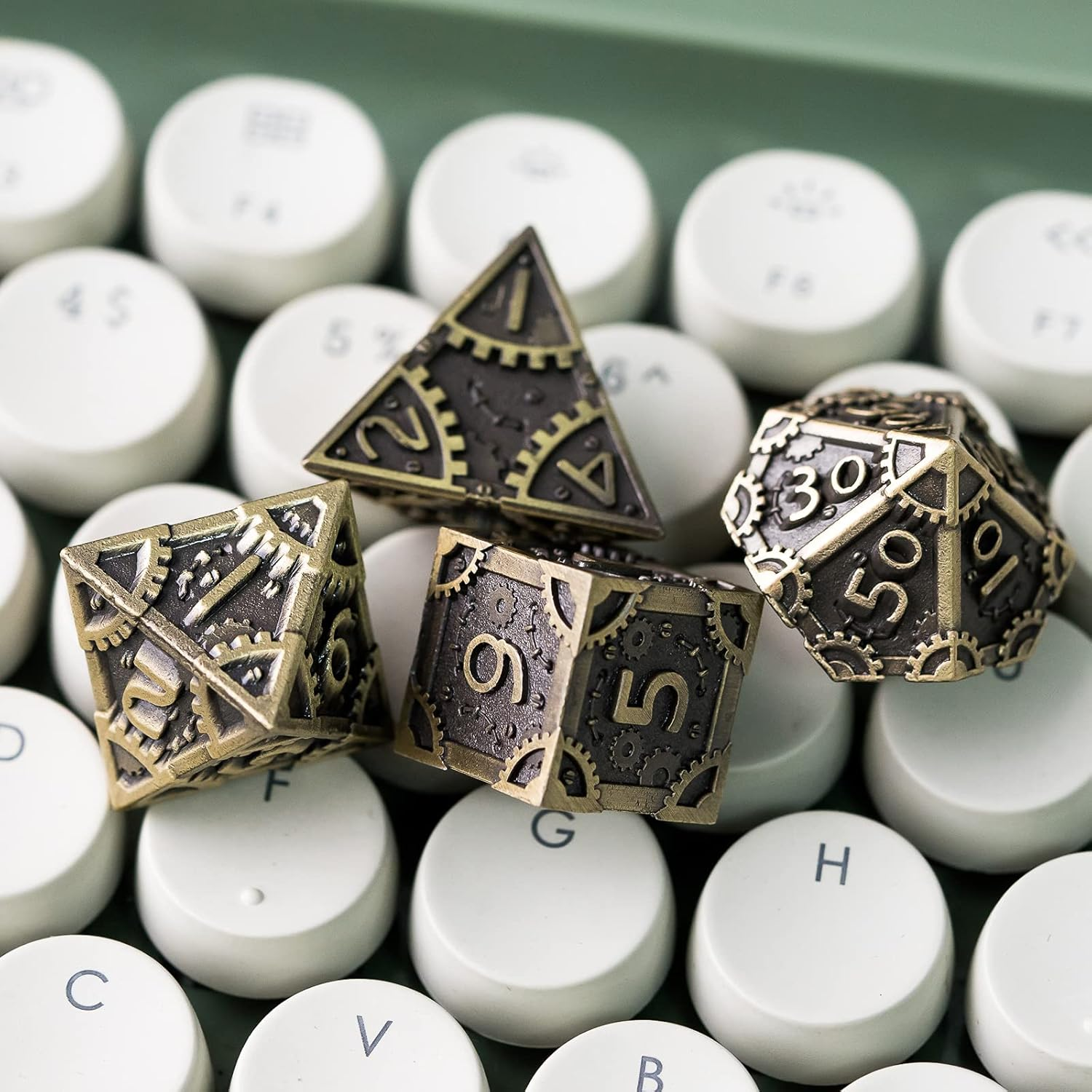 UDIXI Steampunk Style Metal Dice Set 7 Die Polyhedral DND Dice Set D&D Dice for Dungeons and Dragons Role Playing Game and Math Teaching (Ancient Bronze) image number 1