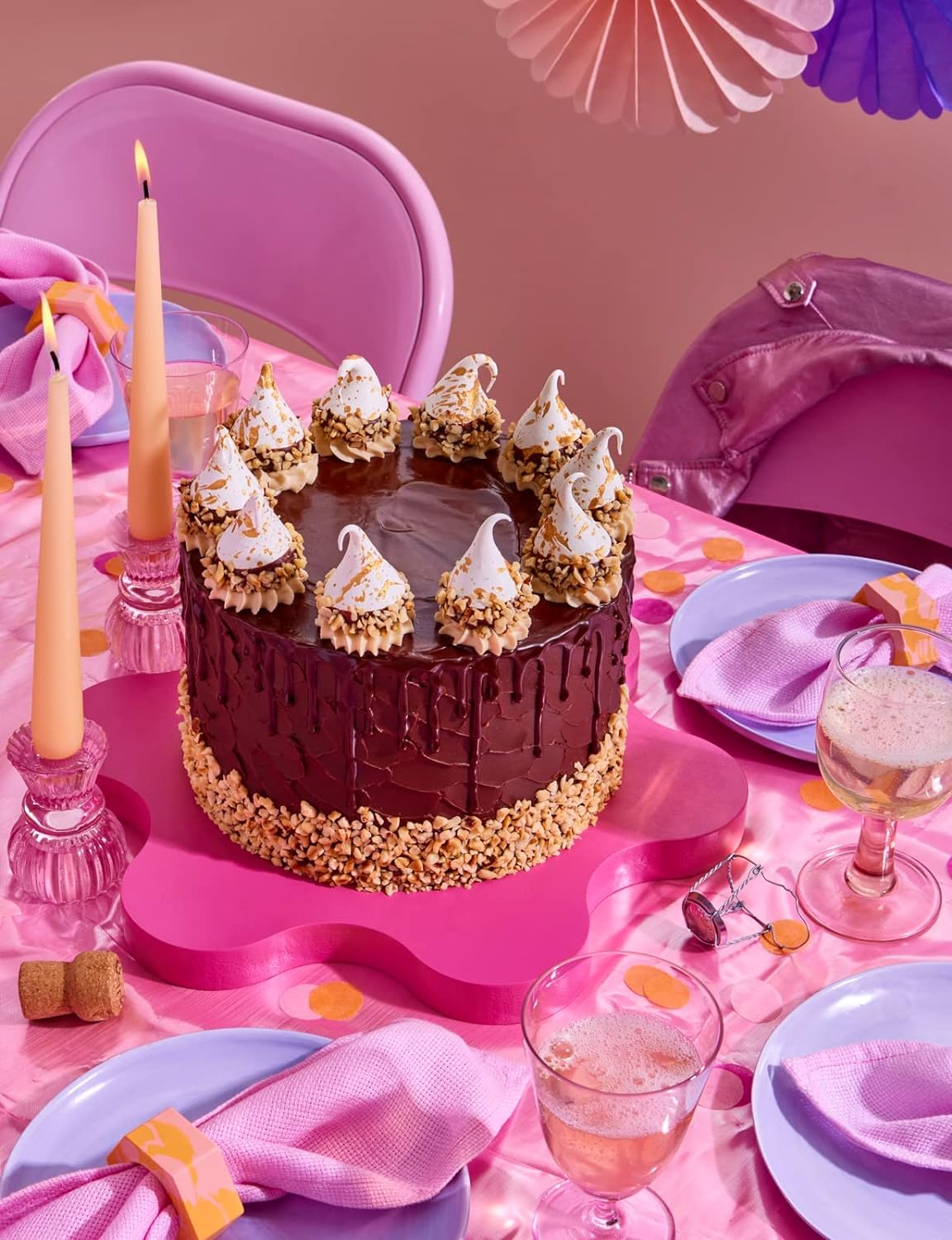 Crumbs & Doilies: over 90 Mouth-Watering Bakes to Create at Home from Youtube Sensation Cupcake Jemma image number 6