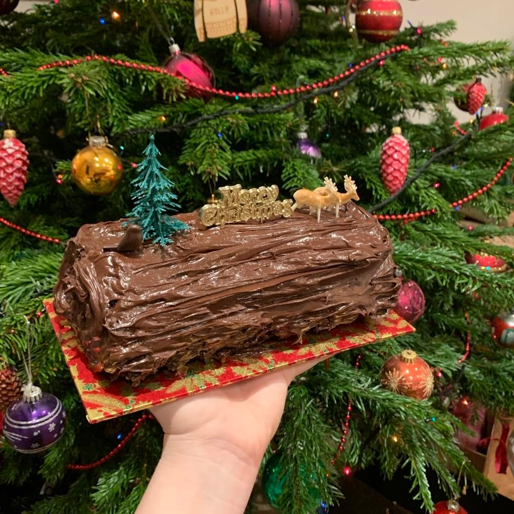 Anniversary House 5Pcs Woodland Yule Log Decorating Kit Christmas Cake Decorations, Christmas Cake Toppers, Yule Log Decorations, Traditional Non-Edible Decorations, BX351 UK image number 5