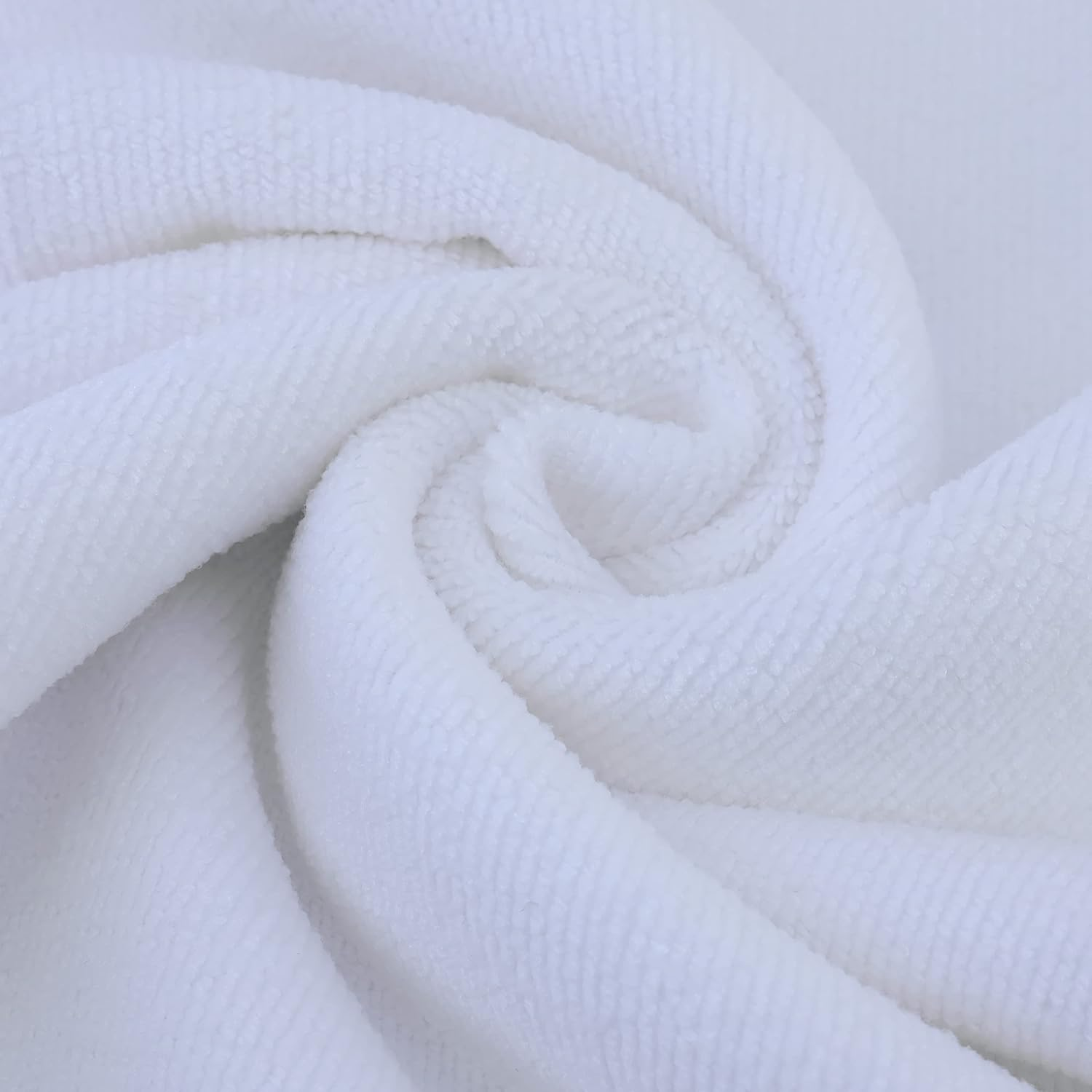 POLYTE Professional Quick Dry Lint Free Microfiber Hair Drying Salon Towel, 20 X 40 In, 2 Pack (White) image number 6