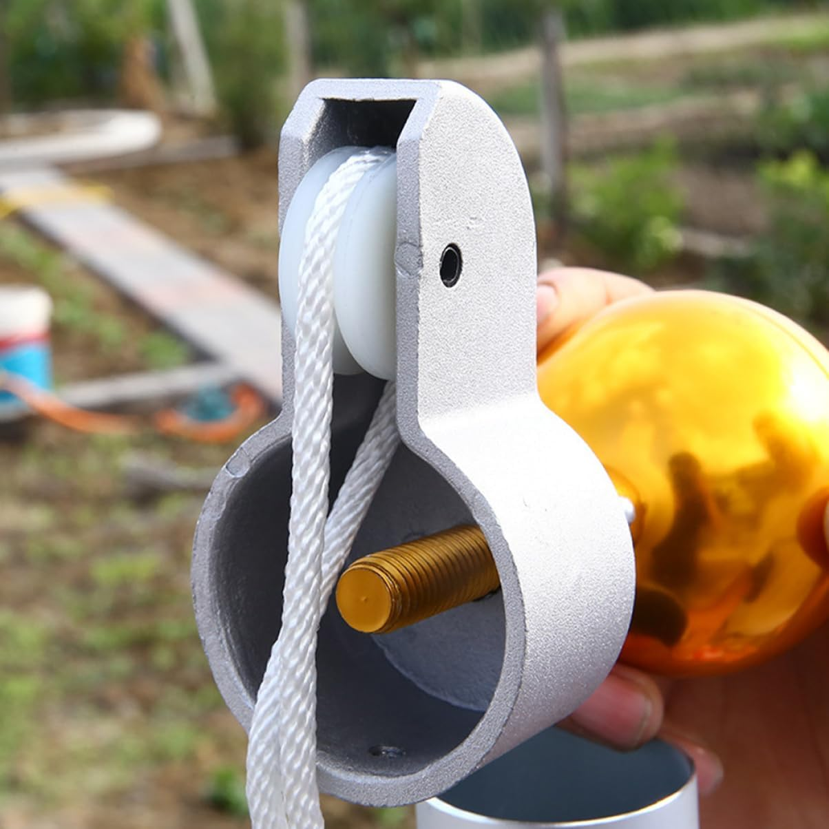 Toyvian Flagpole Ornament Aluminum Pulley Head Replacement Durable Flag Pole Part for Flagpole Cap for Outdoor Use Compatible with Top Ball Flag Pole Kits image number 6