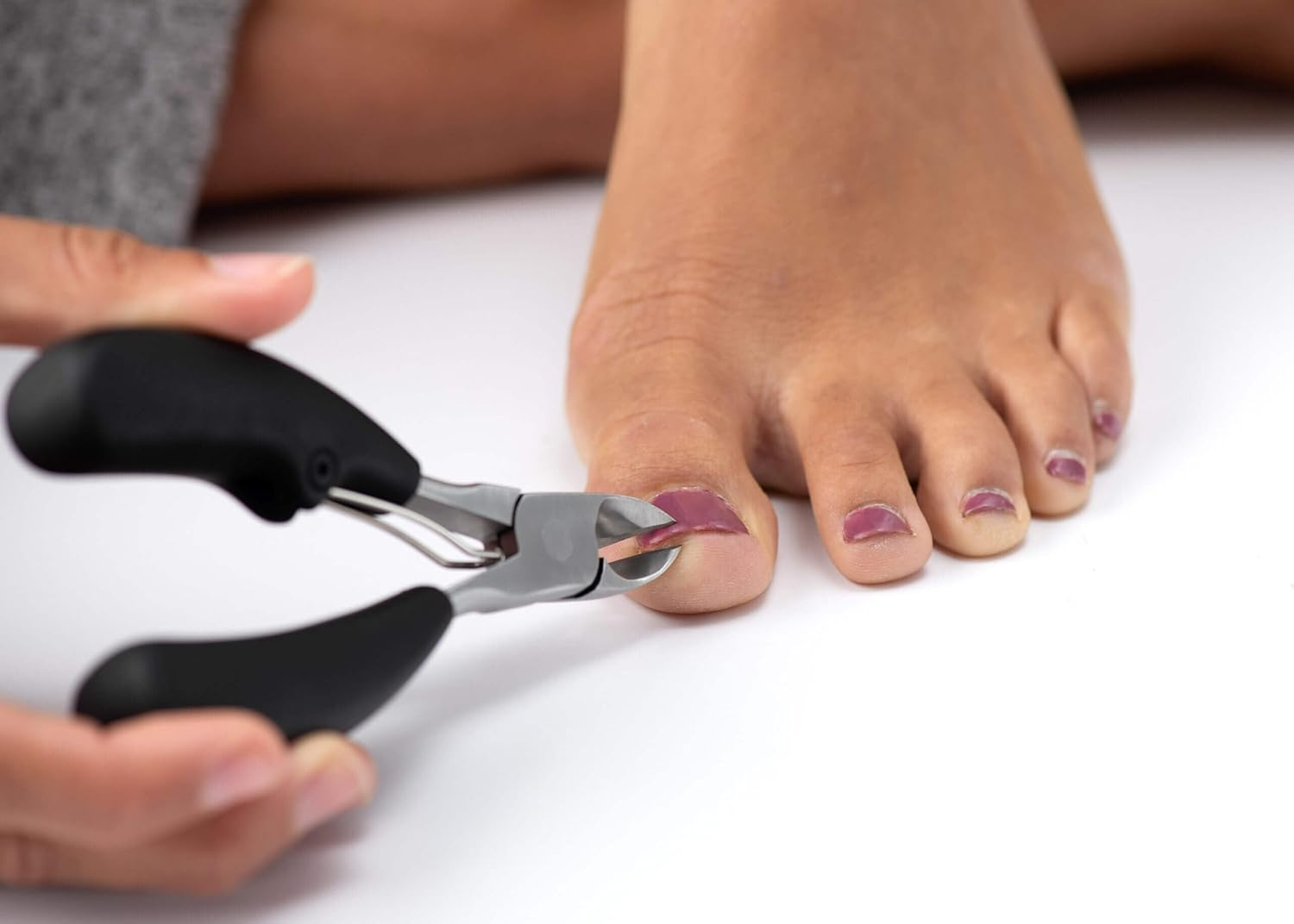 Swissklip Toenail Clippers | Heavy Duty Toe Nail Clippers I Toenail Clippers for Thick Nails I Big Toe Nail Clippers for Thick Toenails I Heavy Duty Nail Clippers for Thick Nail image number 2