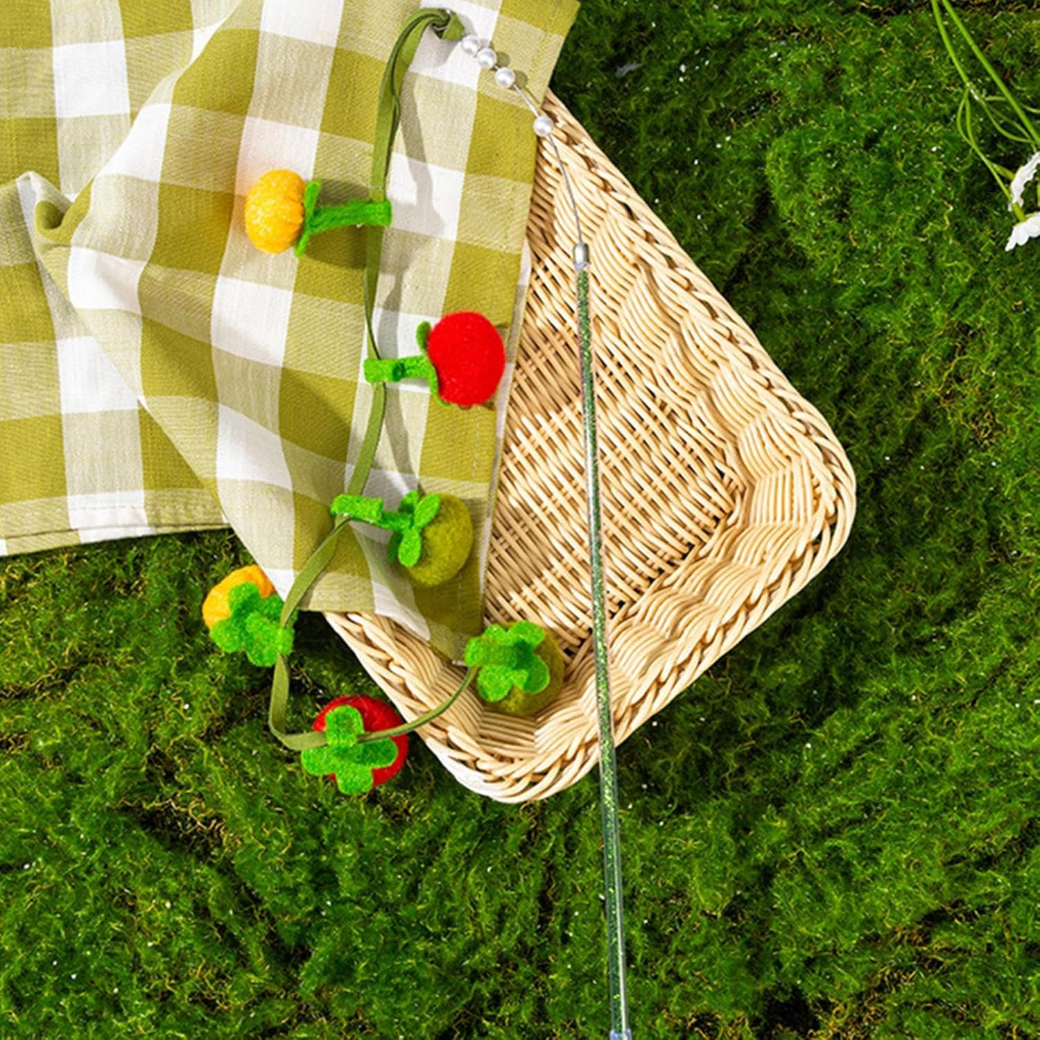 Shurzzesj Cat Toy with Catnip,Kitten Plush Catnip Toys | Boredom Animals Interactive Companion Tomato Shape for Backyard Park Living Room Bedroom