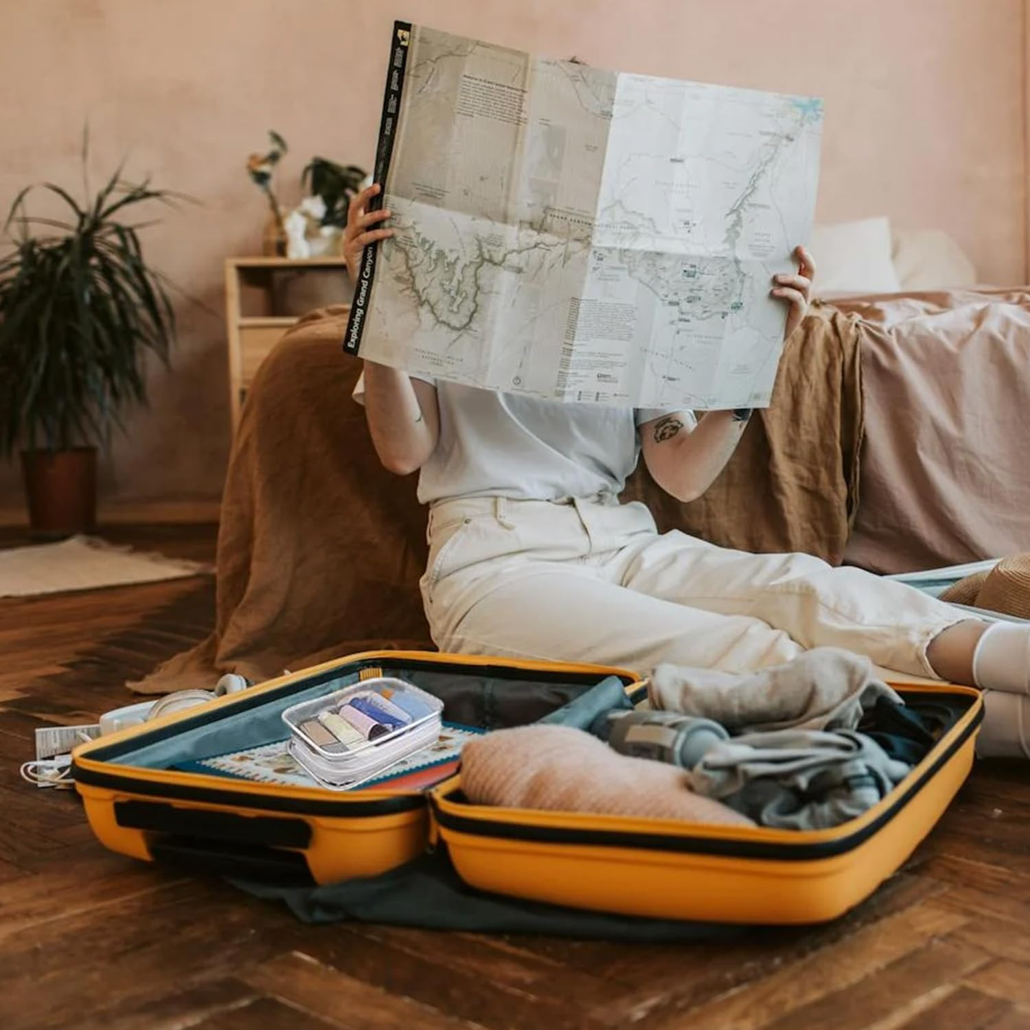 LINKPEACE TSA Approved Toiletry Bag, Cosmetic Bags 2 Pack with Zipper Carry on Airline Airport Travel Accessories, PVC Makeup Bags for Travel, Quart Size Travel Bags for Men and Women-White image number 2