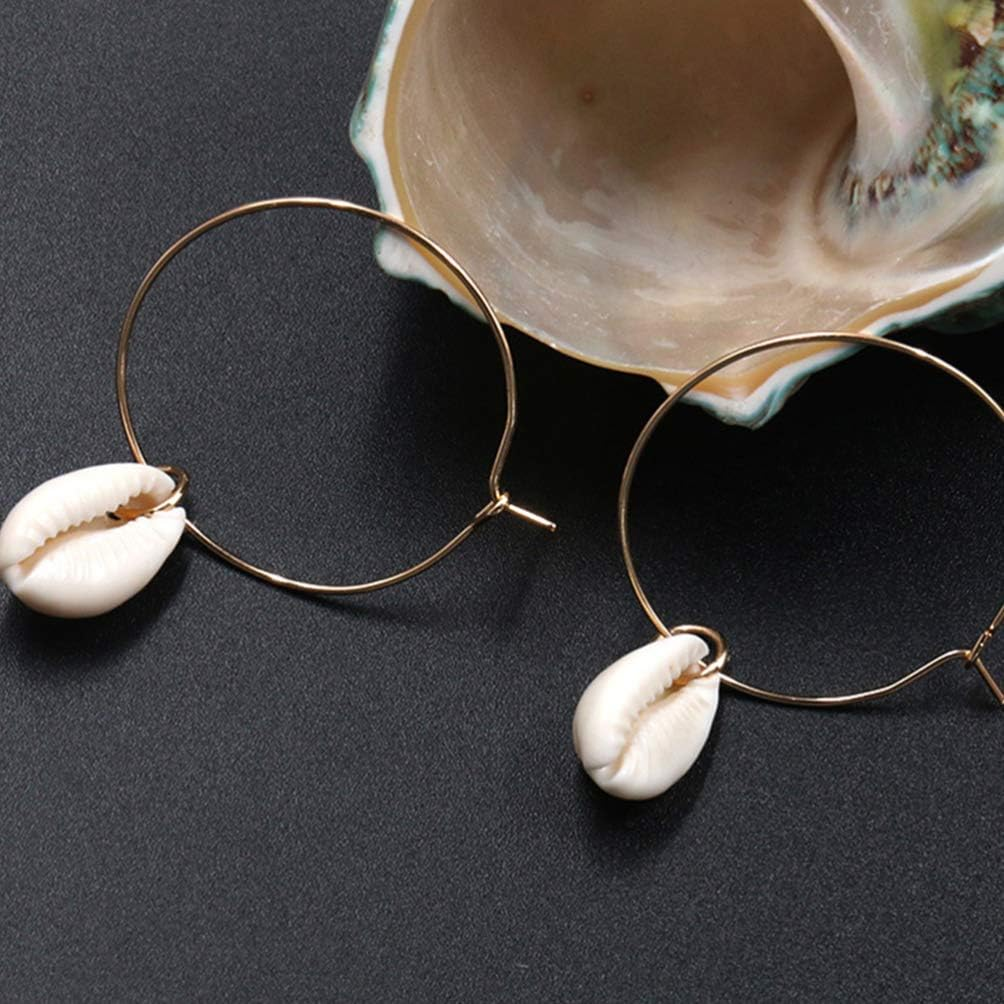 KESYOO 40Pcs 15X22Mm Cowrie Shells for Jewelry Making - Irregular Beach Charms, Crafts DIY Ocean Pendants for Earring, Bracelet, Necklace