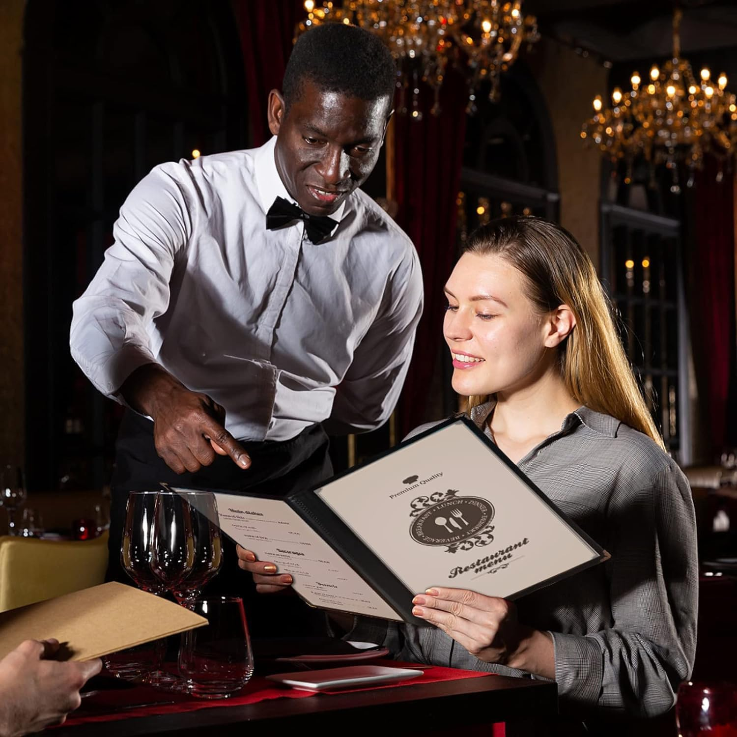 A4 Menu Covers Menu Book Holders, 4 Page 8 View Transparent Restaurant Menu Covers, Fits A4 Size Paper，Bar Cafe Restaurant Book Black Folder image number 3