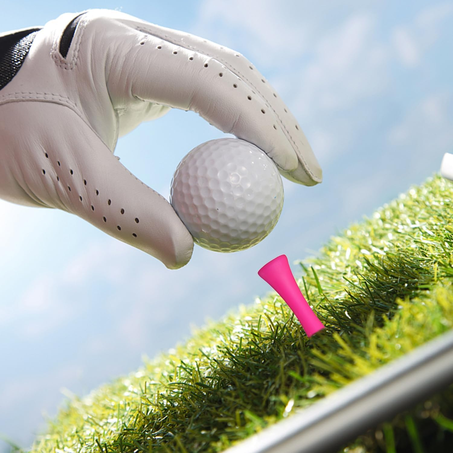 50 PCS Golf Tees &ndash; Pink Plastic Golf Tees, Consistent Performance, Perfect for Golfers of All Levels, Ideal for Practice & Tournament Play image number 2