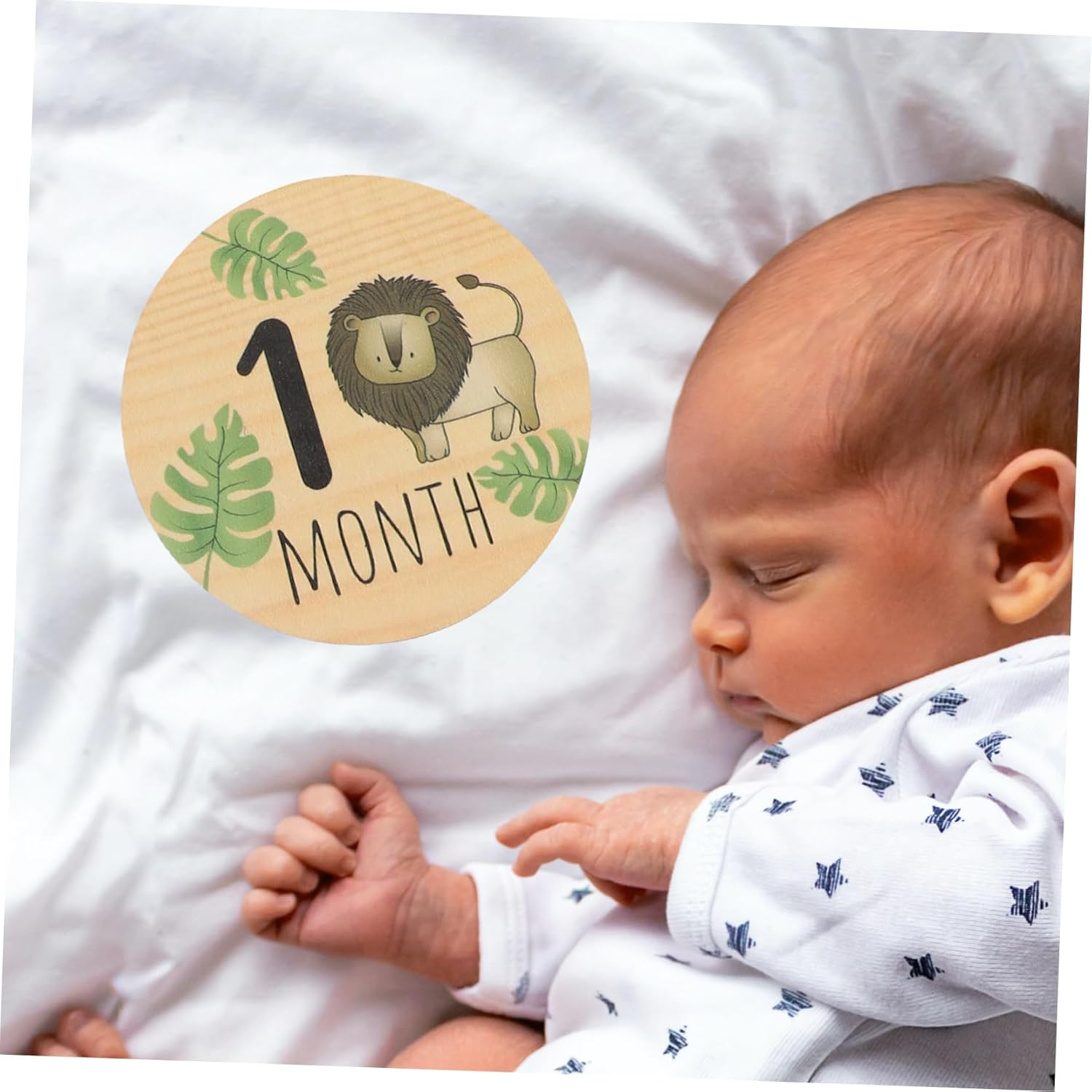 INOOMP 7Pcs Baby Milestone Cards Wooden Monthly Signs Cartoon Animals for Newborn Birth Announcement and Nursery Decor Photo Props image number 3